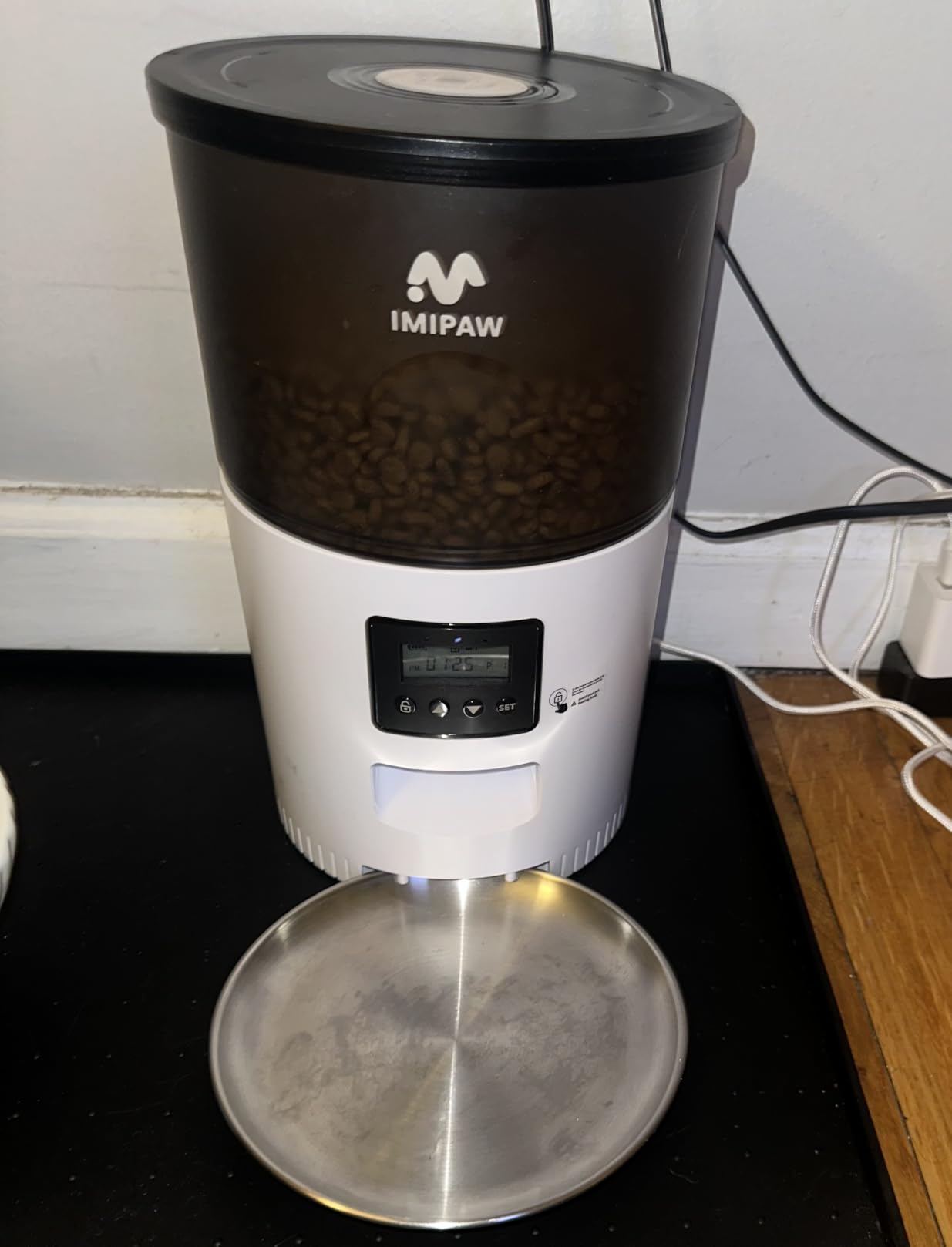 IMIPAW Automatic Cat Feeders, Timed Cat Dry Food Dispenser with Desiccant Bag, Dual Power Supply, Programmable Portion Size, 6 Meals, 20 Portions Per Day, Auto Pet Feeder for Cats and Small Dog customer photo 2