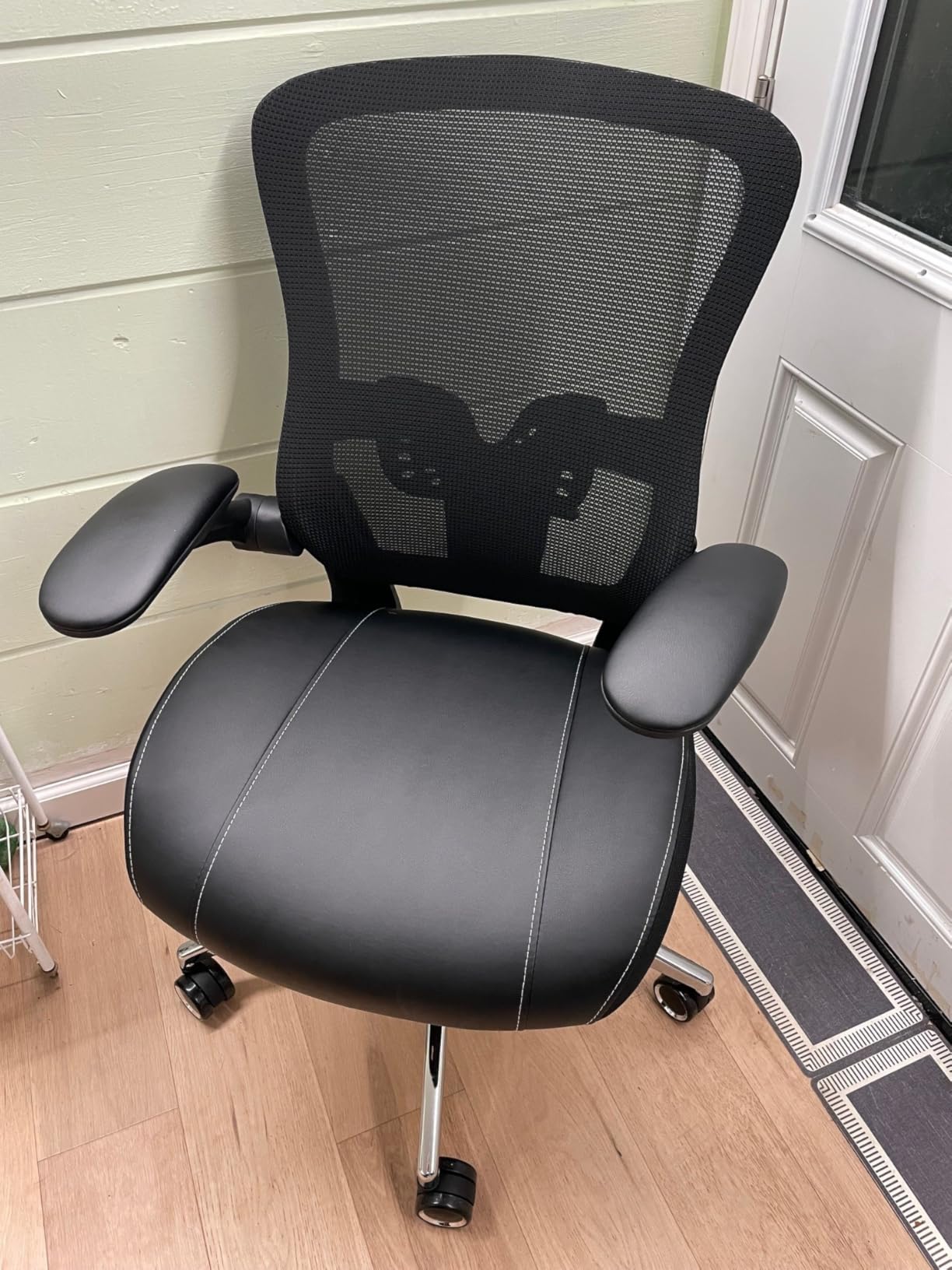 Office Chair Ergonomic Desk Chair-400lbs Big and Tall Heavy Duty, Wide & Soft 3D Modeling Foam Cushion Home Office Desk Chair with Adjustable Seat Height, Executive Computer Task Chair customer photo 1