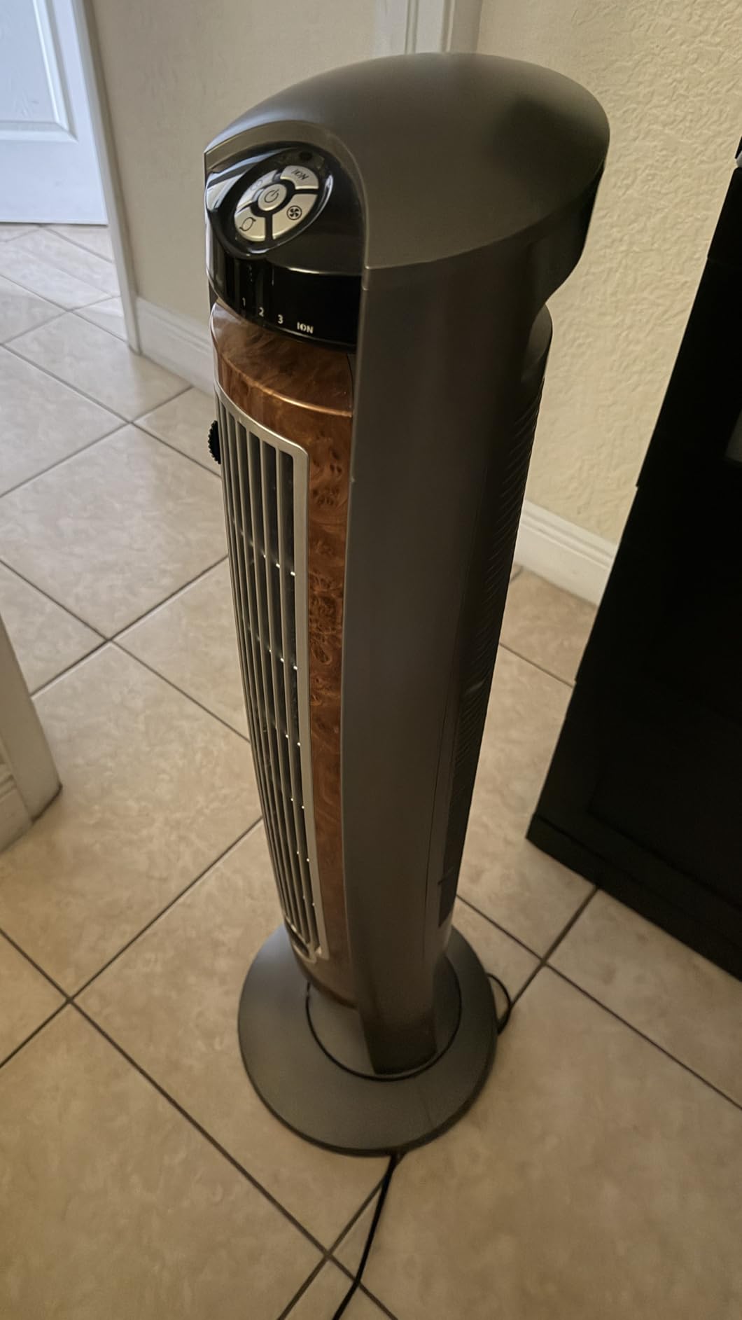 DREO Tower Fan for Bedroom, 25ft/s Smart Standing Fans, 90 Degree Oscillating Floor Fan with 4 Modes, 4 Speeds, 8H Timer, 28dB, Bladeless, Remote, Works with WiFi Voice Control customer photo 1