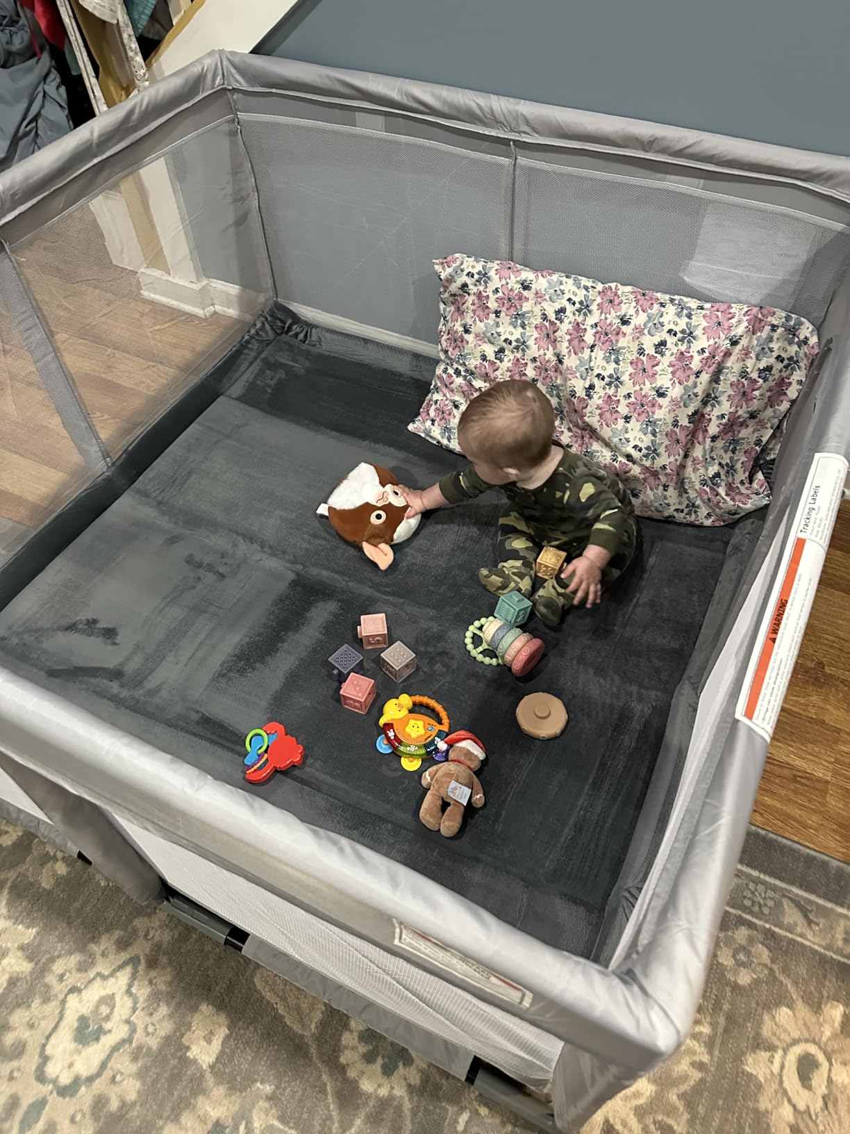 Hiaksedt Baby Playpen 50x50 Inch, Play Pens for Babies and Toddlers Baby Fence Play Yards for Indoor & Outdoor with Breathable Mesh Anti-Fall Playpen customer photo 2