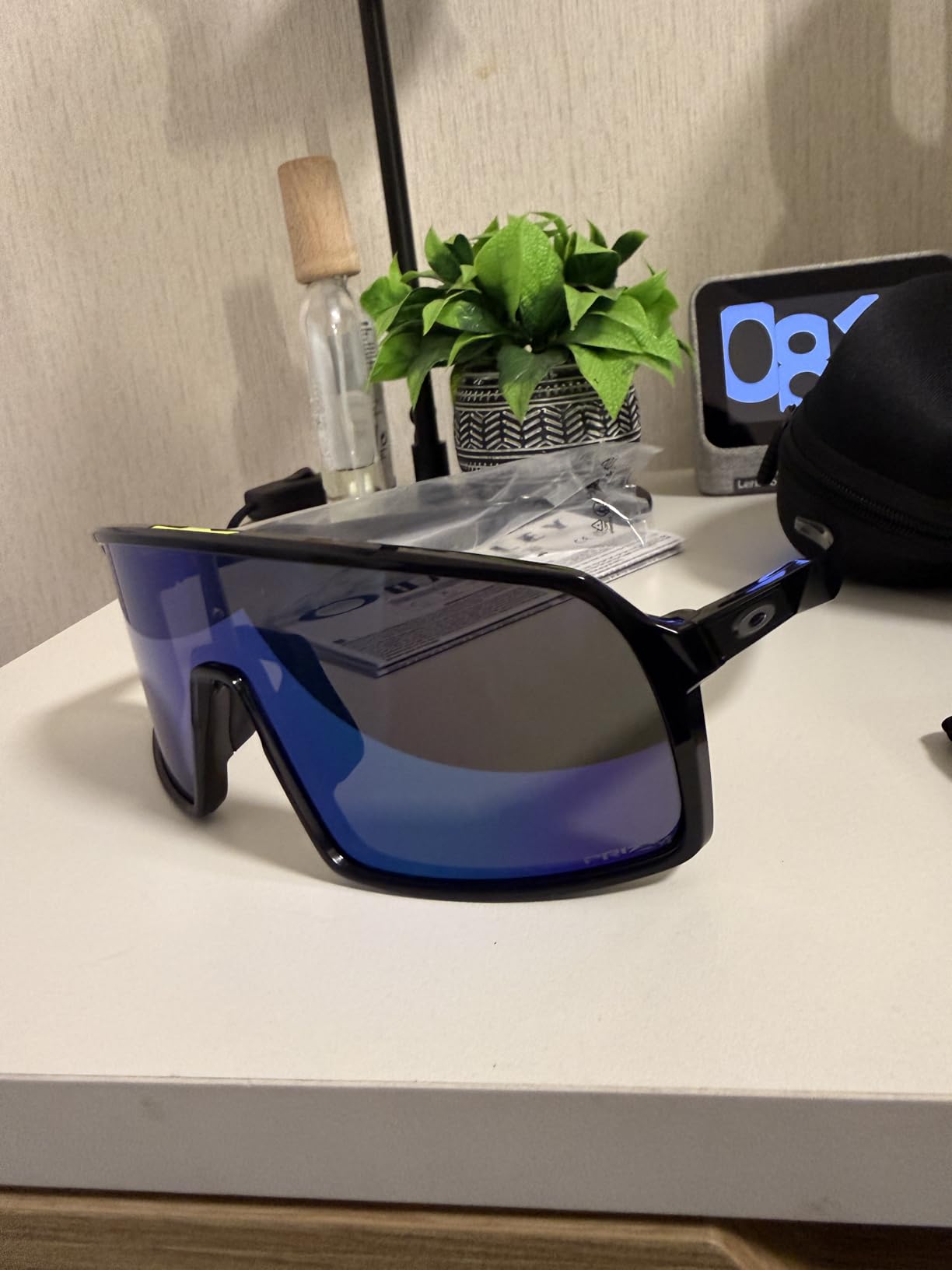 Oakley Mens OO9406 Sutro Rectangular Sunglasses with Prizm Lenses customer photo 2