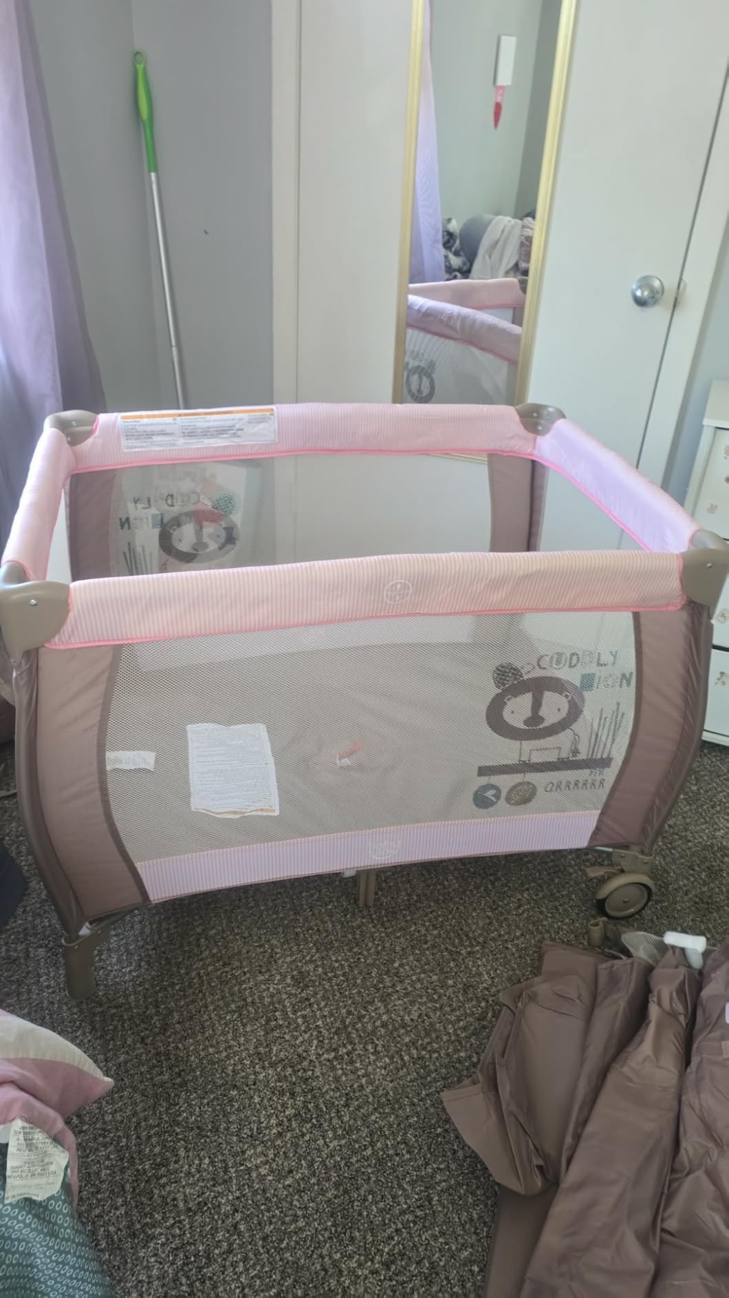Costzon 3 in 1 Pack and Play with Bassinet, Portable Baby Playard with Changing Table, Music Box, Whirling Toys, Wheels/Brake, Basket customer photo 1