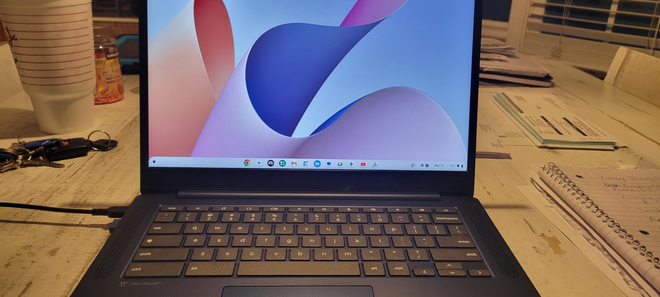 Lenovo Flagship Chromebook, 14'' FHD Touchscreen Slim Thin Light Laptop Computer, 8-Core MediaTek Kompanio 520 Processor, 4GB RAM, 64GB eMMC, WiFi 6, Chrome OS, Abyss Blue customer photo 1