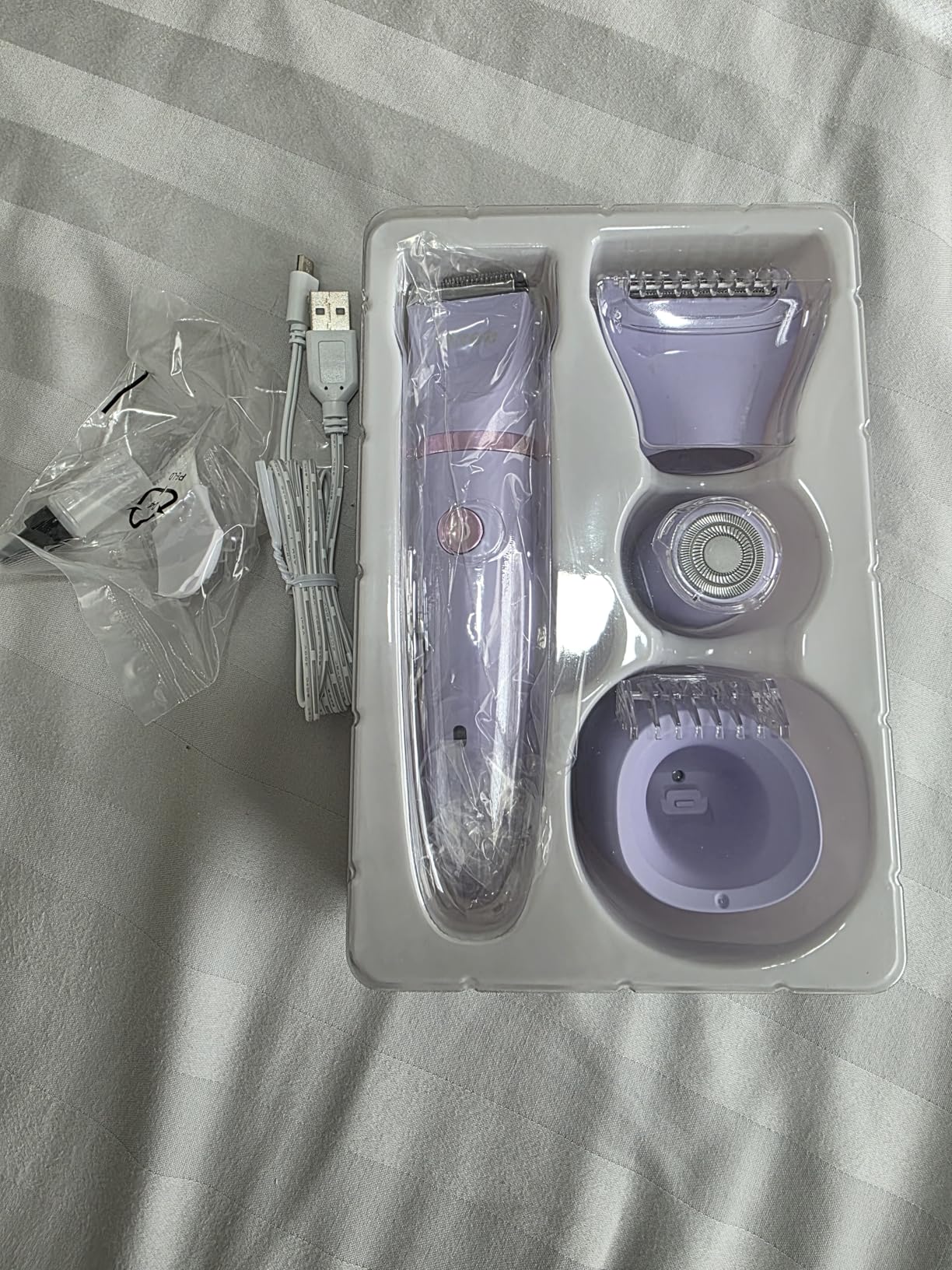 Ufree Bikini Trimmer Electric Razors for Women, Rechargeable Pubic Body Hair Trimmer Electric Shaver for Legs Body Hair, Bikini Shaver IPX7 Waterproof customer photo 1