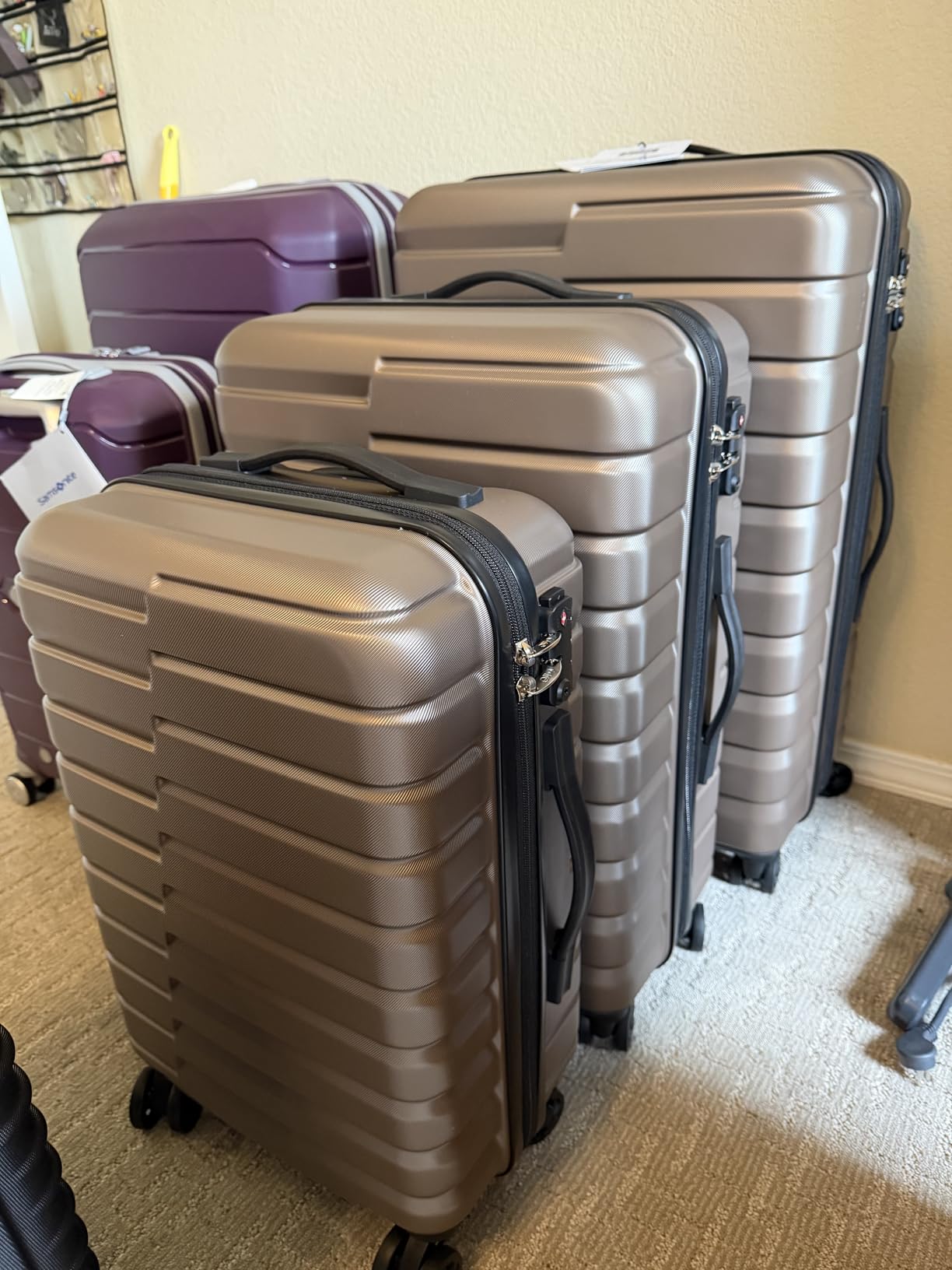 Coolife Expandable Large Checked Luggage with Spinner Wheels, Hard Shell Suitcase TSA Lock Rolling Travel Luggage 28-inch, Teal Blue customer photo 2