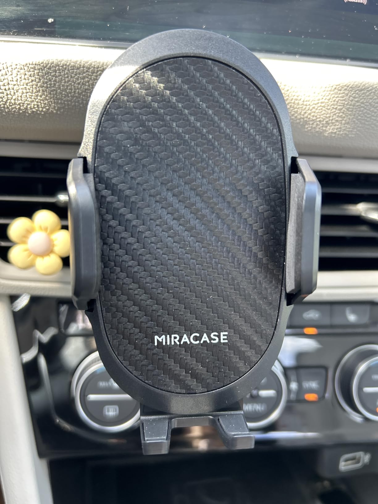Miracase Phone Holders for Your Car with Metal Hook Clip, Air Vent Cell Phone Stand Car Mount, Universal Automobile Cradle for Garmin GPS Fit iPhone Android and All Smartphones, Dark Black customer photo 1