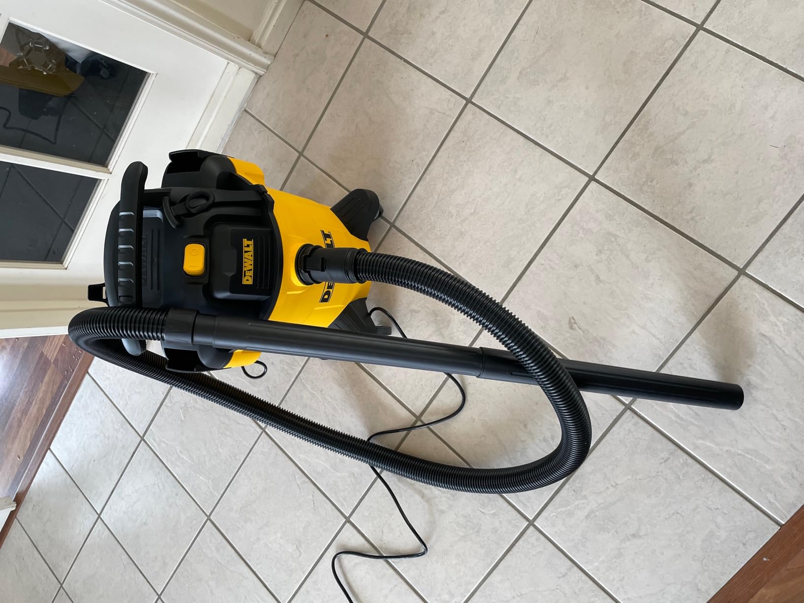 DEWALT Shop Vacuum 6 Gallon 4HP Poly Wet Dry Vacuum Ultimate Cleaning Solution for Construction Workshop Environments for Jobsite Garage Home W/Inflation Ket, Yellow, DXV06PL customer photo 2