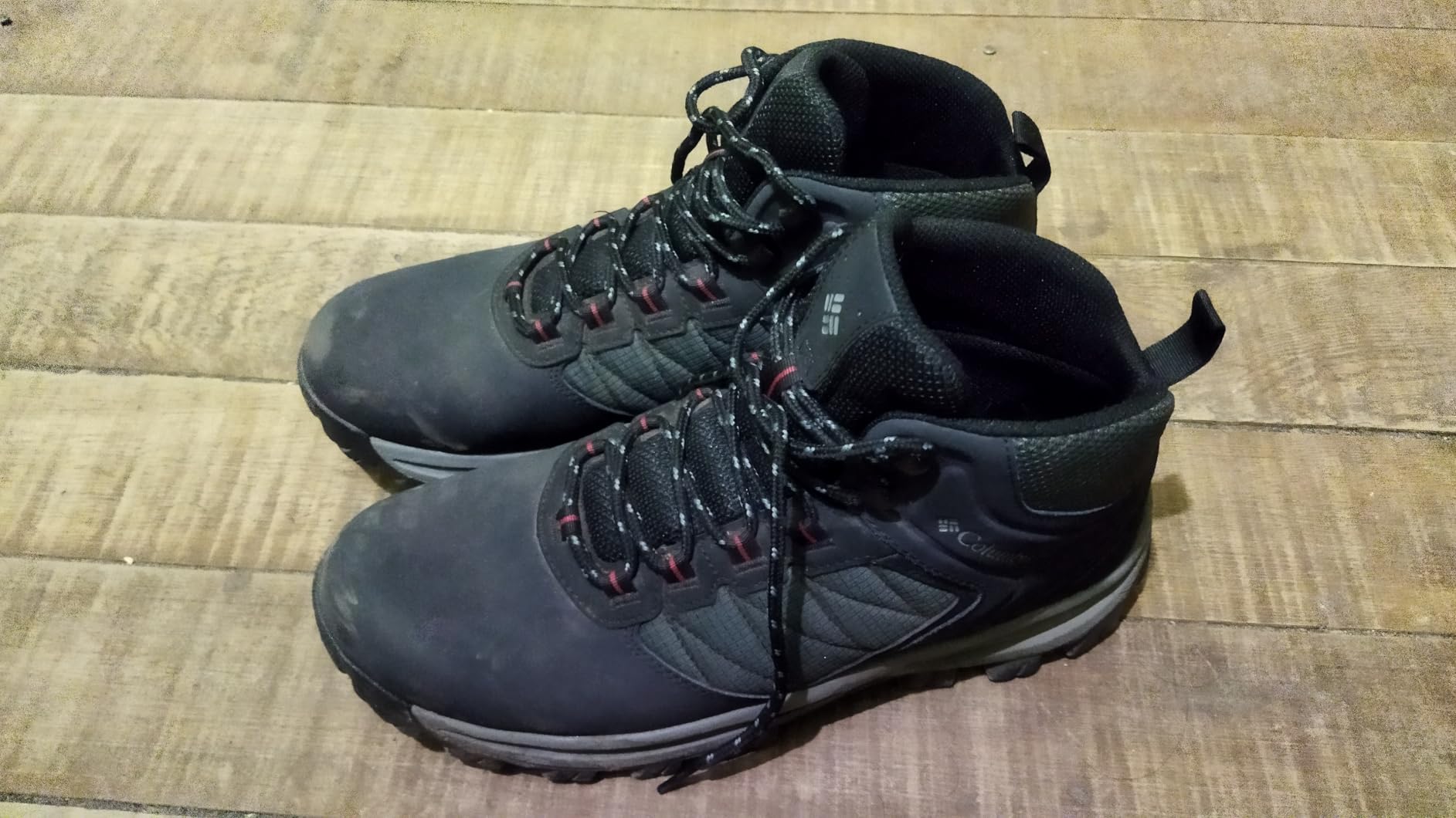 Columbia Men's Transverse Hike Waterproof customer photo 1
