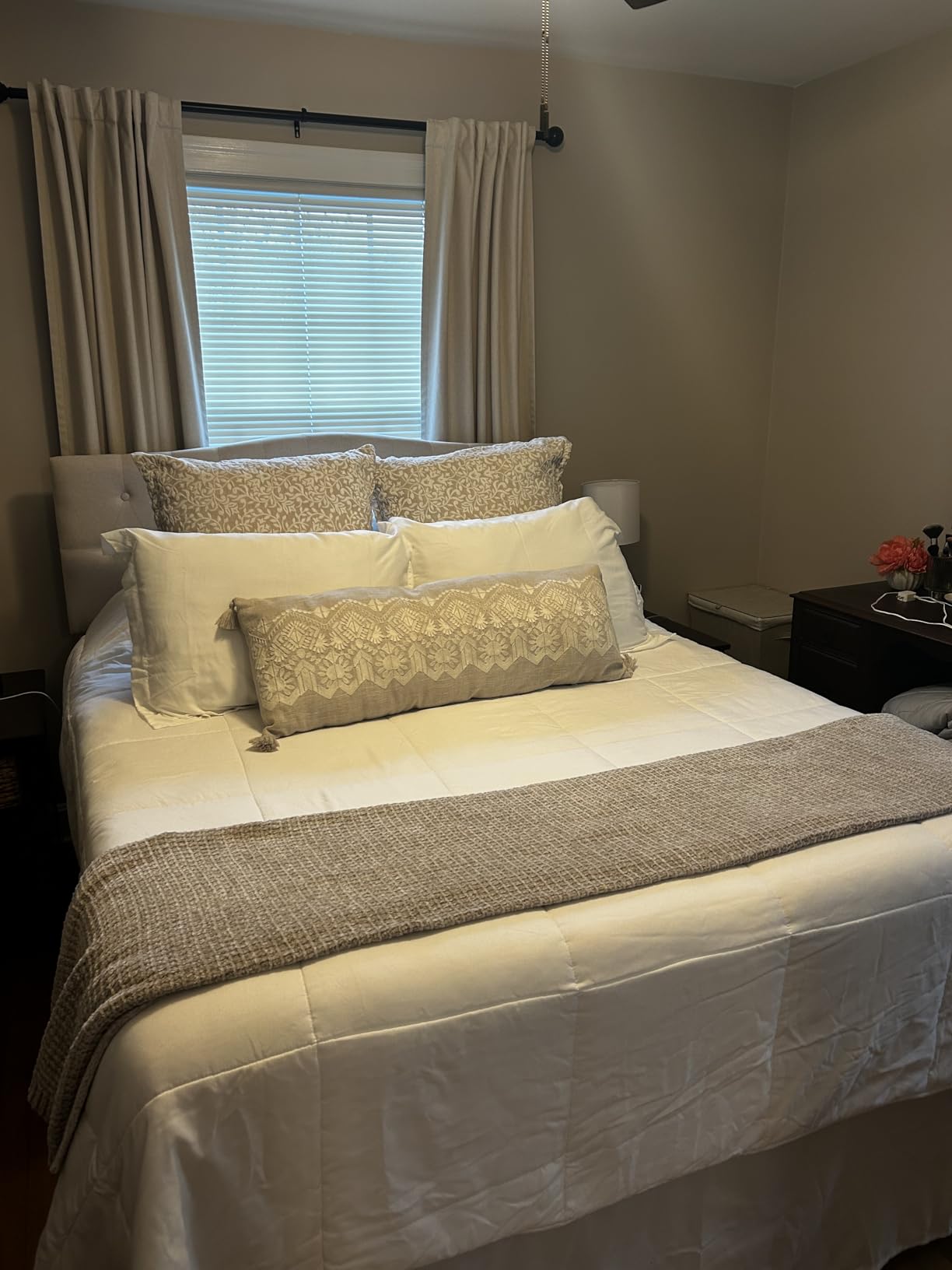 Huatean Home Tufted Upholstered Headboard Queen Size, Solid Wood Bed headboard with Adjustable Height from 37