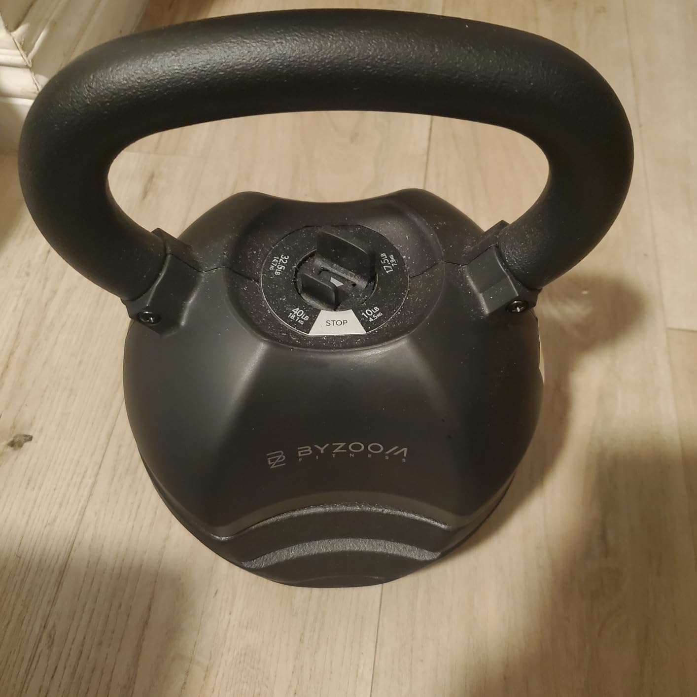 BYZOOM FITNESS Pure Series Adjustable Kettlebell 30/40/50LB - 5-IN-1 Weight Change, Patented Quick-Change Mechanism, Ergonomic Curved Handle for Home Gym, Strength Training, HIIT, White OR Black customer photo 1
