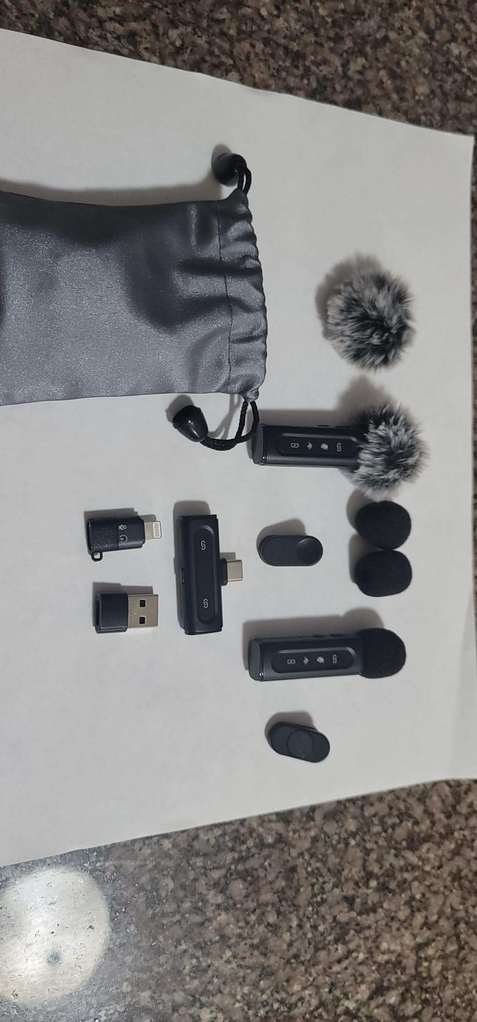 USB C Lavalier Microphone Wireless Mini Mic for Type-C Android Phone/Tablet/PC Video Recording Clip-on Mics with Rotatable Clip&Denoise Recording, Ideal for Vlog Tiktok Youtube Podcast Content Creator customer photo 2
