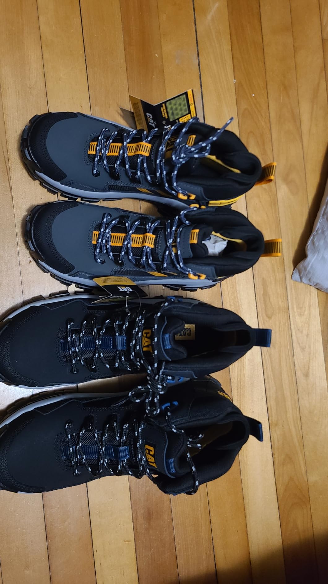 CAT Mens Invader Mid Vent Waterproof Non Metallic Composite Toe customer photo 1