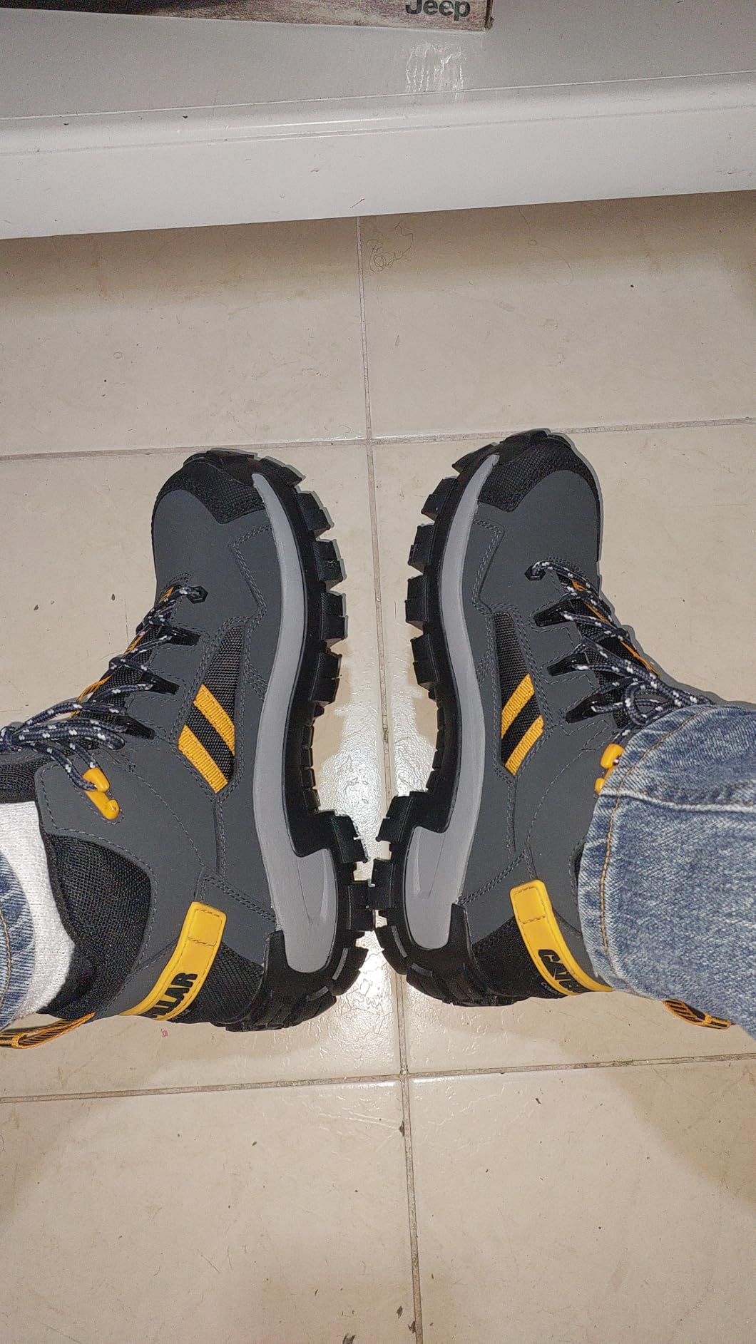 CAT Mens Invader Mid Vent Waterproof Non Metallic Composite Toe customer photo 2