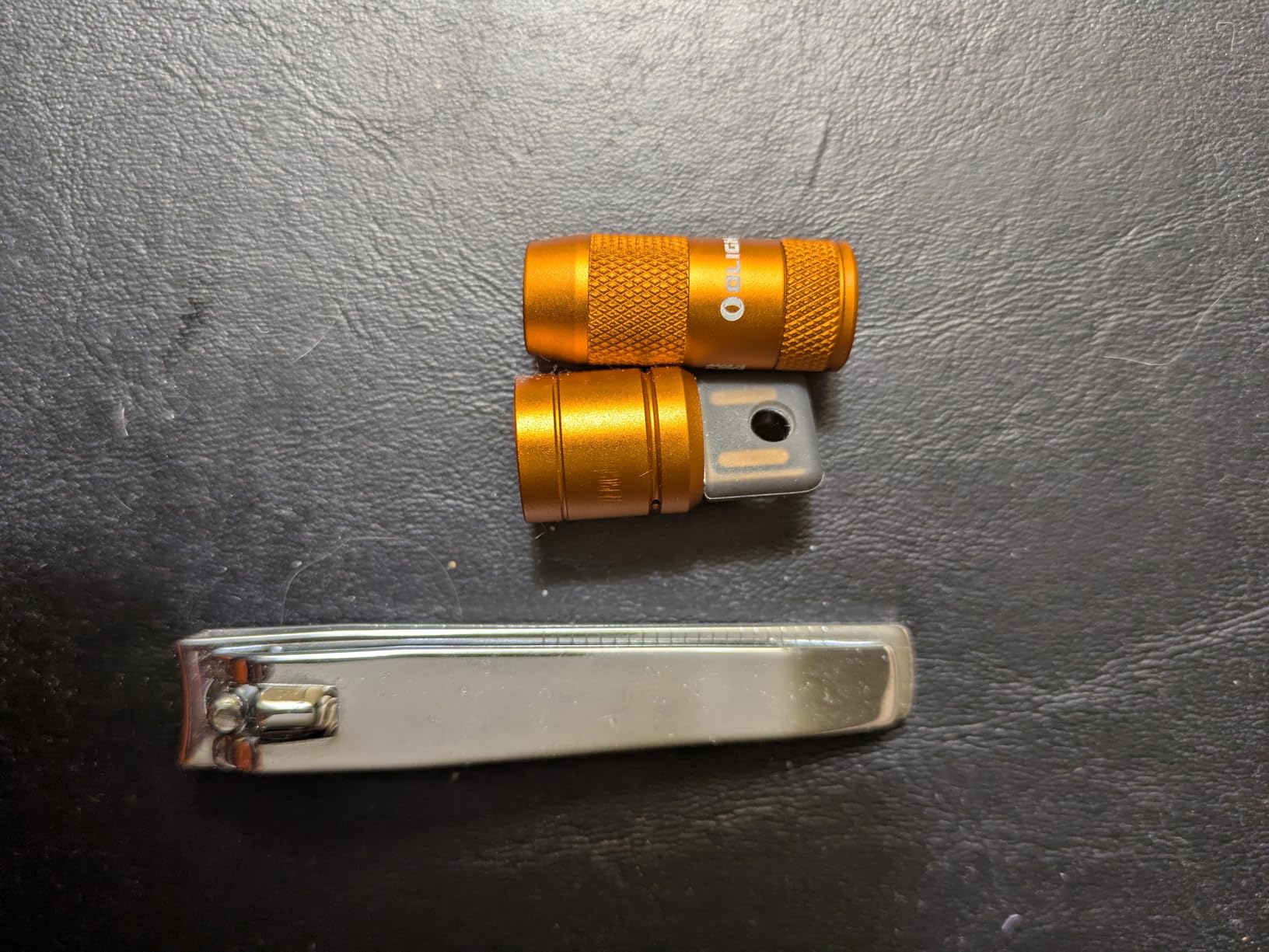 OLIGHT IMINI 2 EDC Rechargeable Keychain Flashlight, 50 Lumens Compact and Portable Mini LED Keyring Lights with Built-in Battery Ideal for Everyday Carry and Emergencies (Orange) customer photo 2