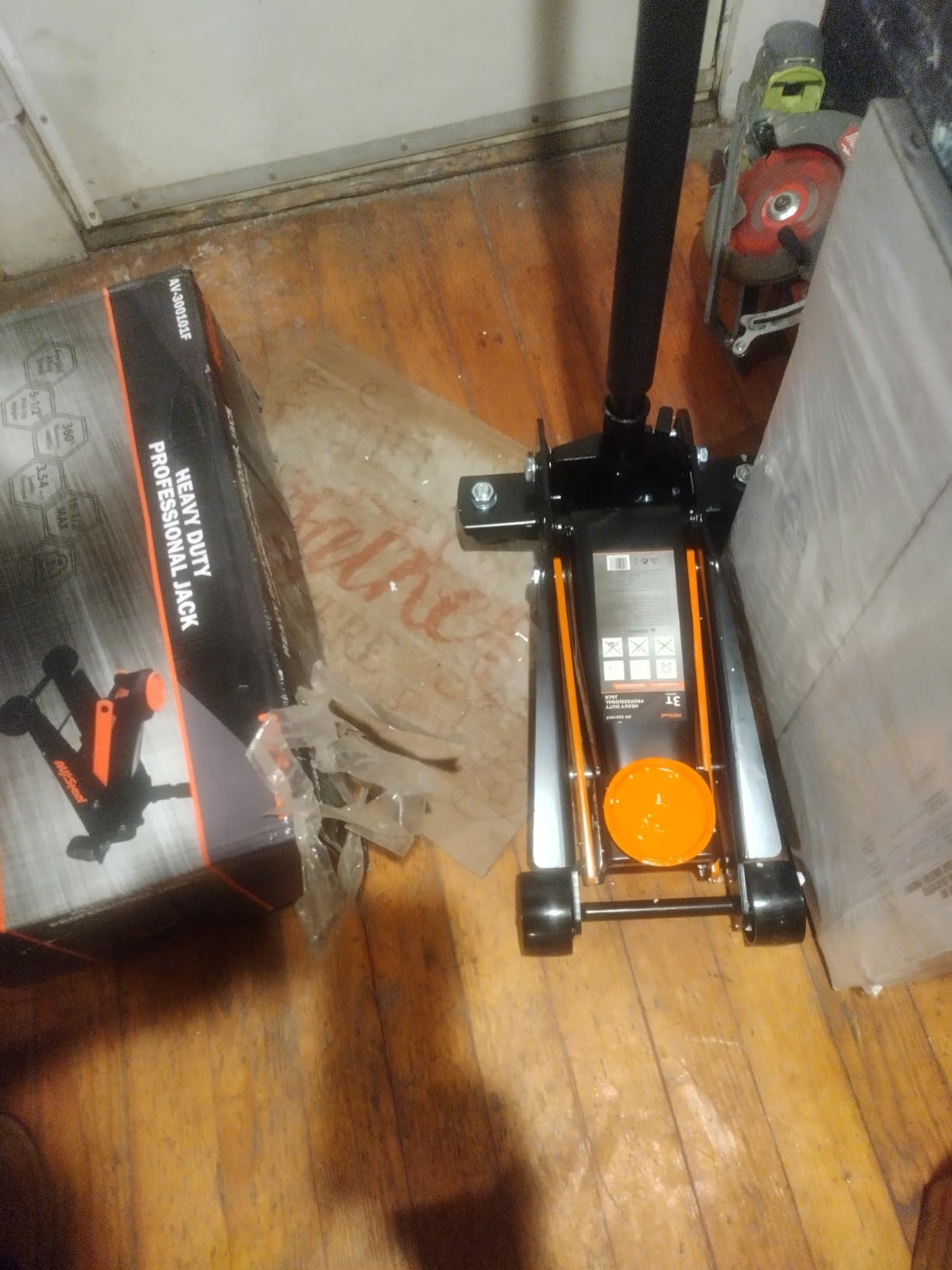 AV Steel 3 Ton Floor Jack (6600 lbs), Heavy Duty Hydraulic Jack for Car with Single Piston Pump customer photo 1