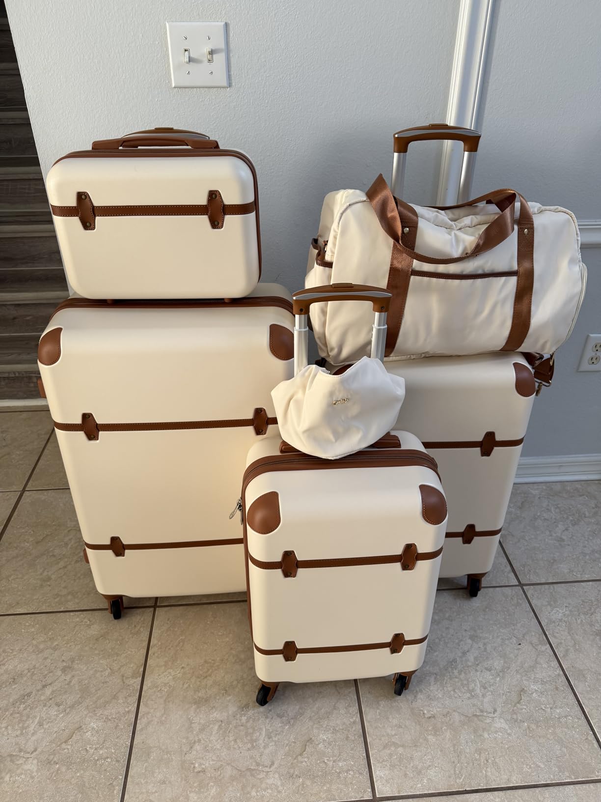 Luggage Sets 5 Piece Suitcases with Wheels, Suitcase Set ABS Hard Case Luggage with TSA Lock Spinner Wheels Durable Travel Luggage customer photo 1