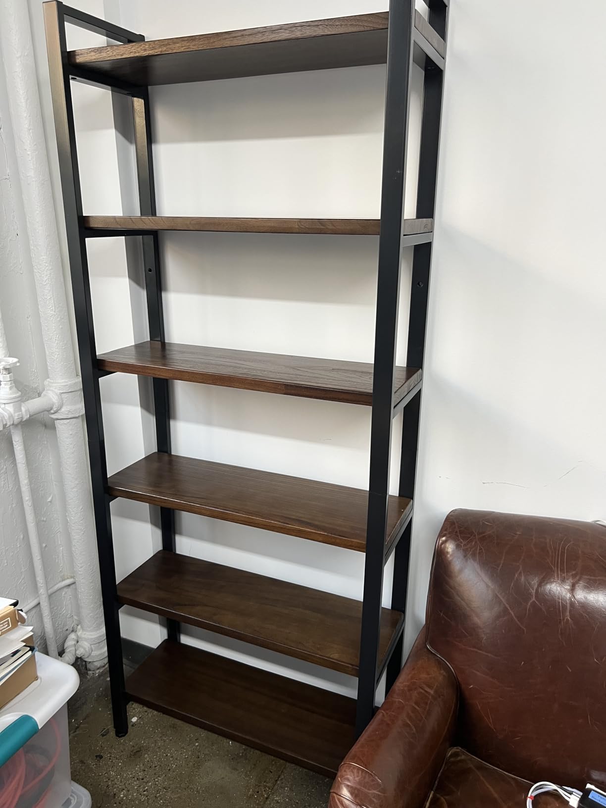 WH-AOERPUMY 5 Tier Bookcase, Solid Wood Bookshelf Rustic Vintage Industrial Etagere Bookcase, Metal and Wood Free Vintage Bookshelf, Retro Brown (5-Tiers) customer photo 2