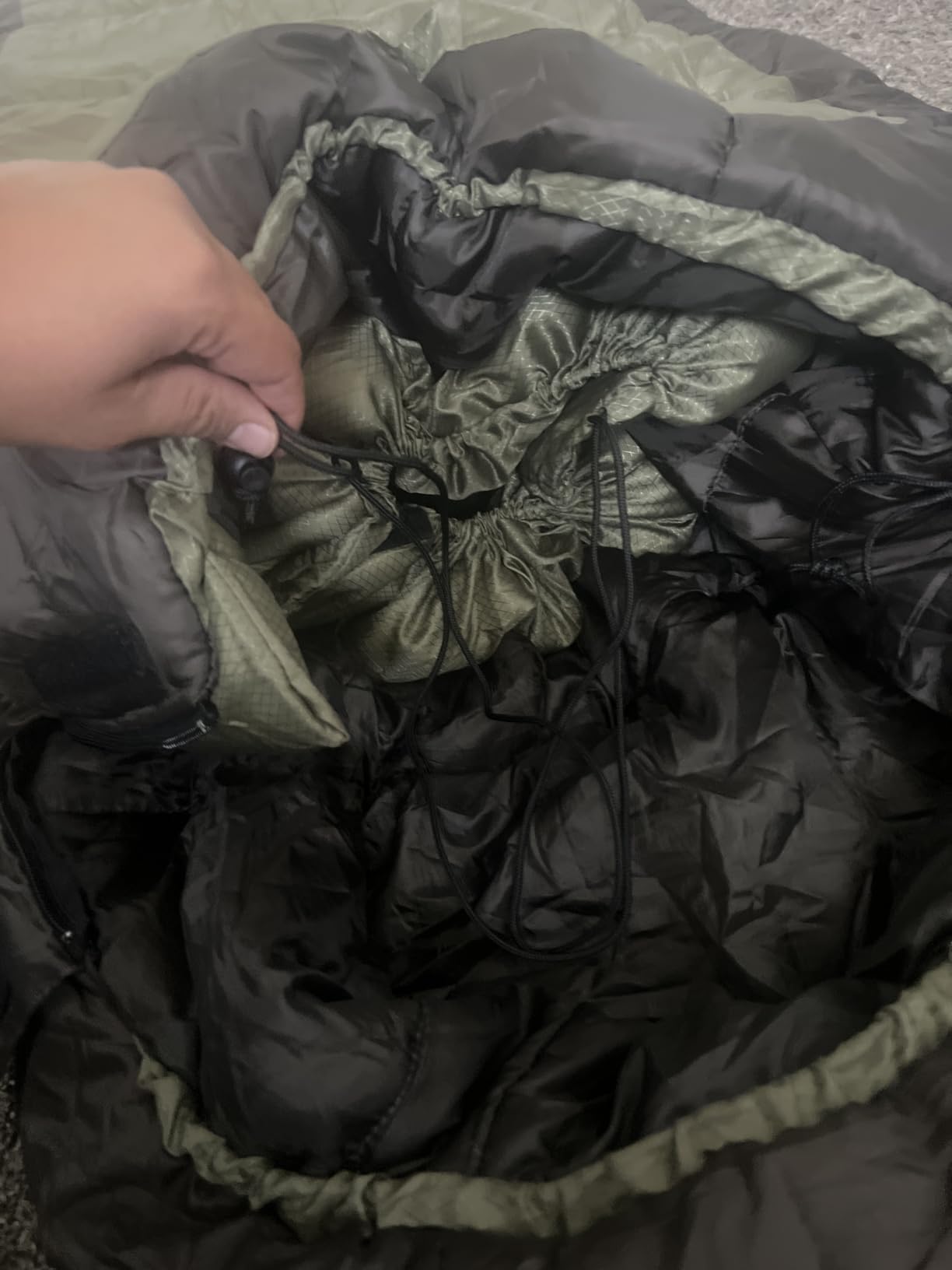 Coleman North Rim 0°F Sleeping Bag, Cold-Weather Mummy Sleep Sack with No-Snag Zipper & Adjustable Hood for Warmth & Ventilation customer photo 1