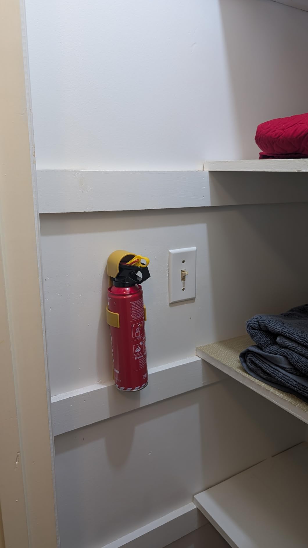 AmzBoom 2-Pack Fire Extinguisher for Home, Kitchen, Car, and Grill with Mounting Bracket customer photo 1