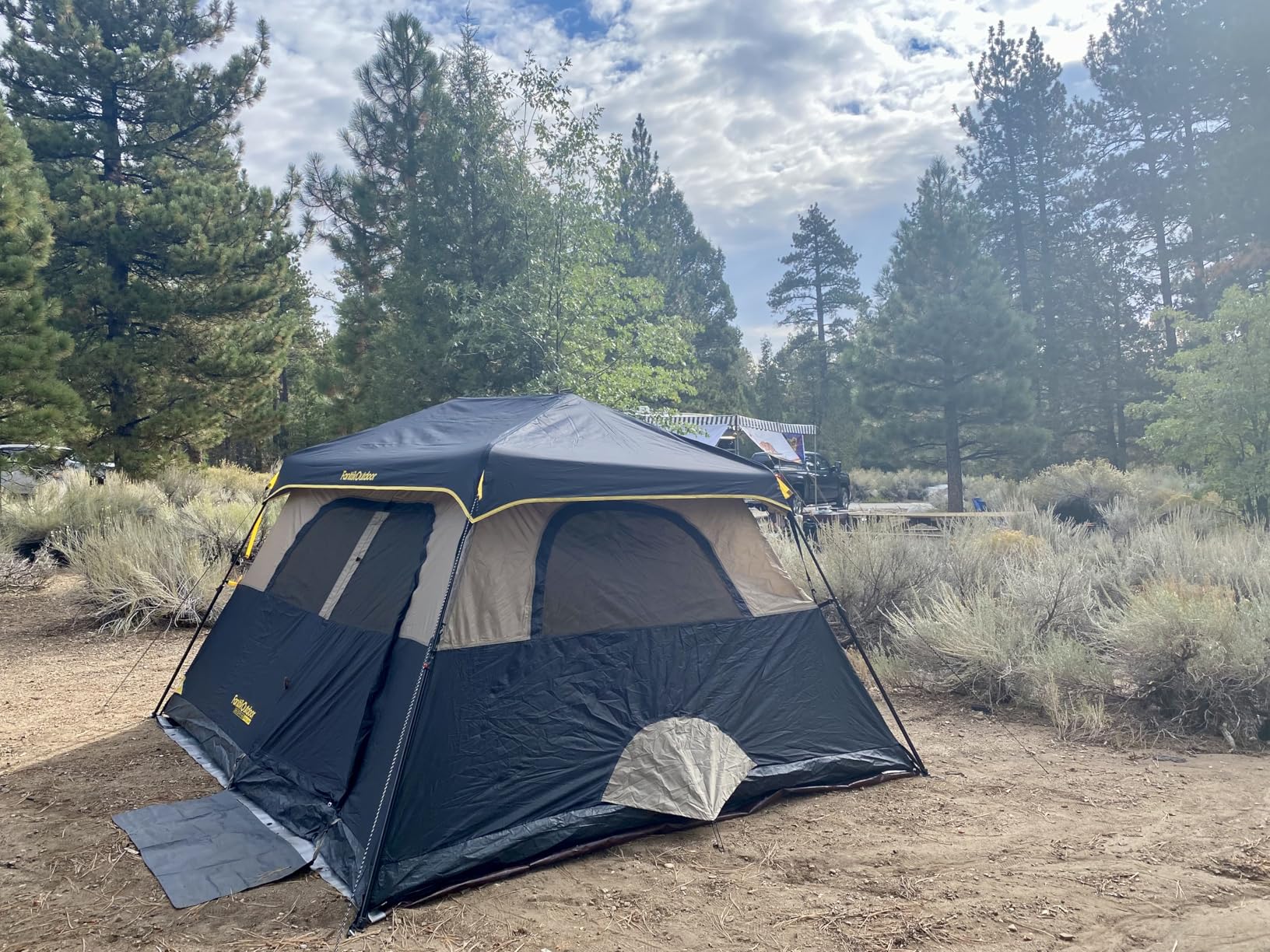 FanttikOutdoor Instant Cabin Tent 6/8/10/12 Person with Upgraded Ventilation customer photo 1