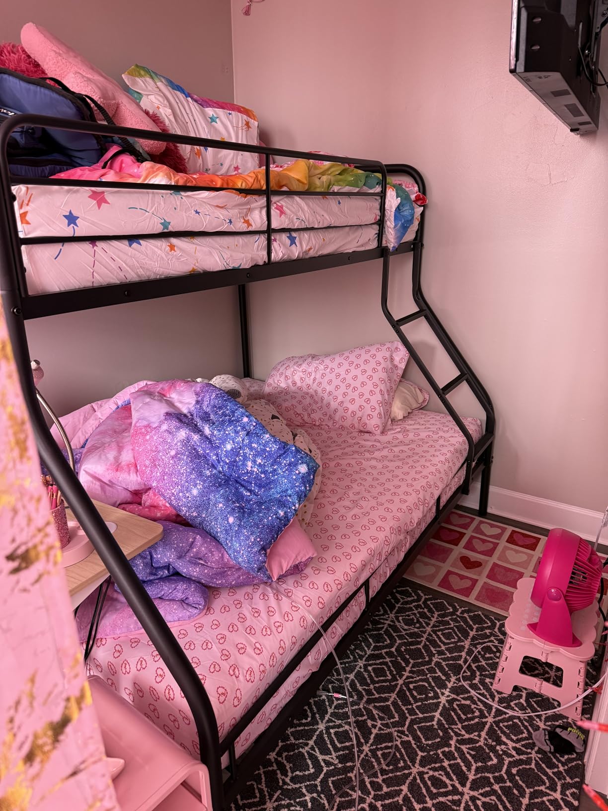 Naomi Home Twin Over Full Metal Bunk Bed with Safety Guardrails, 800 lbs Capacity, Angled Ladder, Underbed Storage, Black, Modern Design customer photo 1