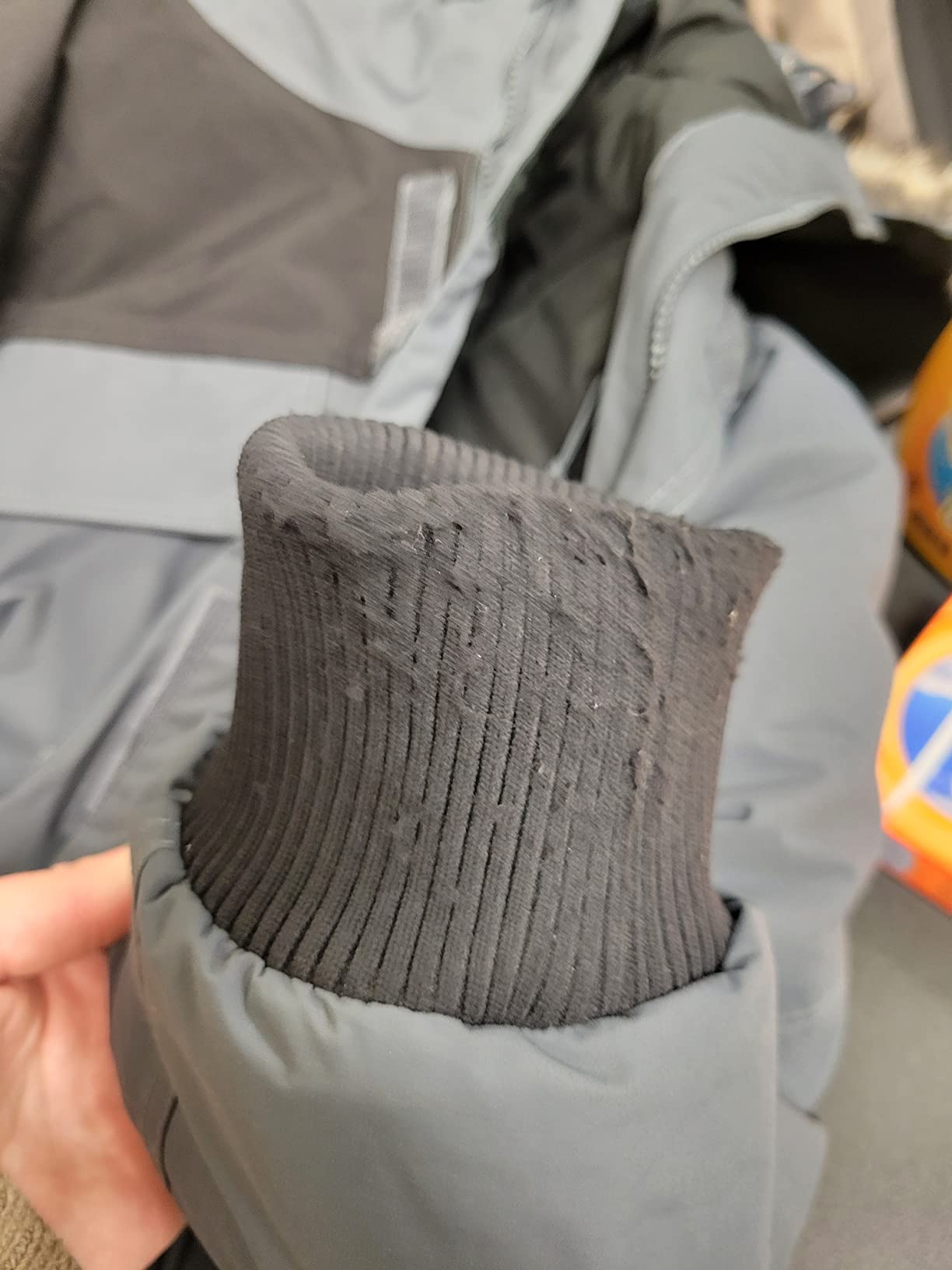 The North Face Men's McMurdo Bomber Jacket | Waterproof, Down Insulation, Hooded customer photo 1