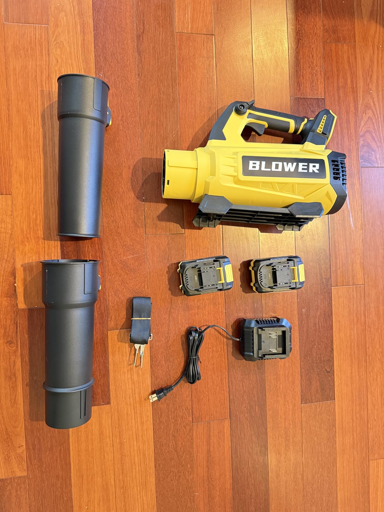 Leaf Blower Cordless - 630CFM/160MPH, 21V Powerful Electric Cordless Leaf Blower with 2 x 4.0Ah Batteries and Charger, Battery Powered Leaf Blowers for Lawn Care customer photo 2