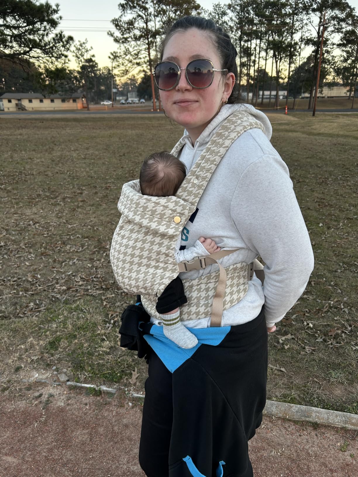 Ergonomic Baby Carrier Newborn to Toddler, Lightweight & Breathable Cotton Infant Carrier for Hands Free Comfort (Houndstooth) customer photo 2