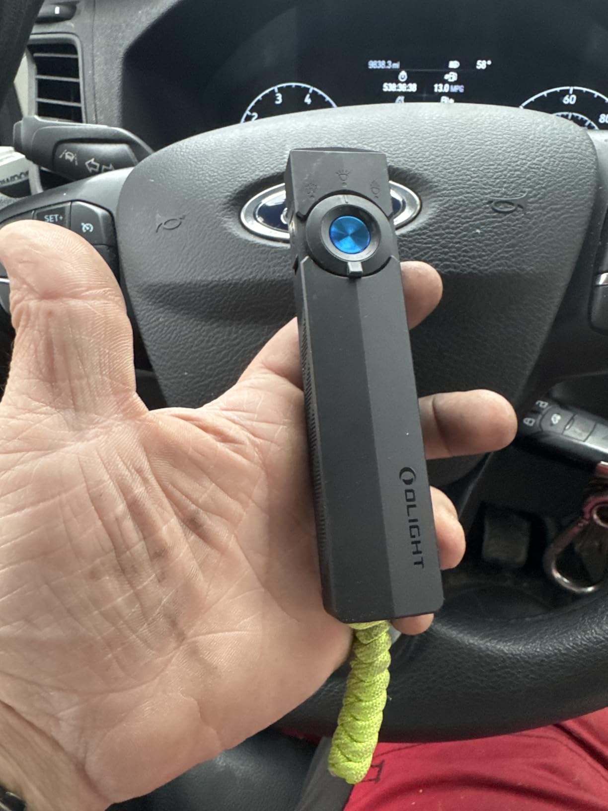 OLIGHT ArkPro EDC Flat Flashlight Rechargeable with Green Beam, UV and White LED, 1500 Lumens USB-C Pocket Camping Flashlight customer photo 1