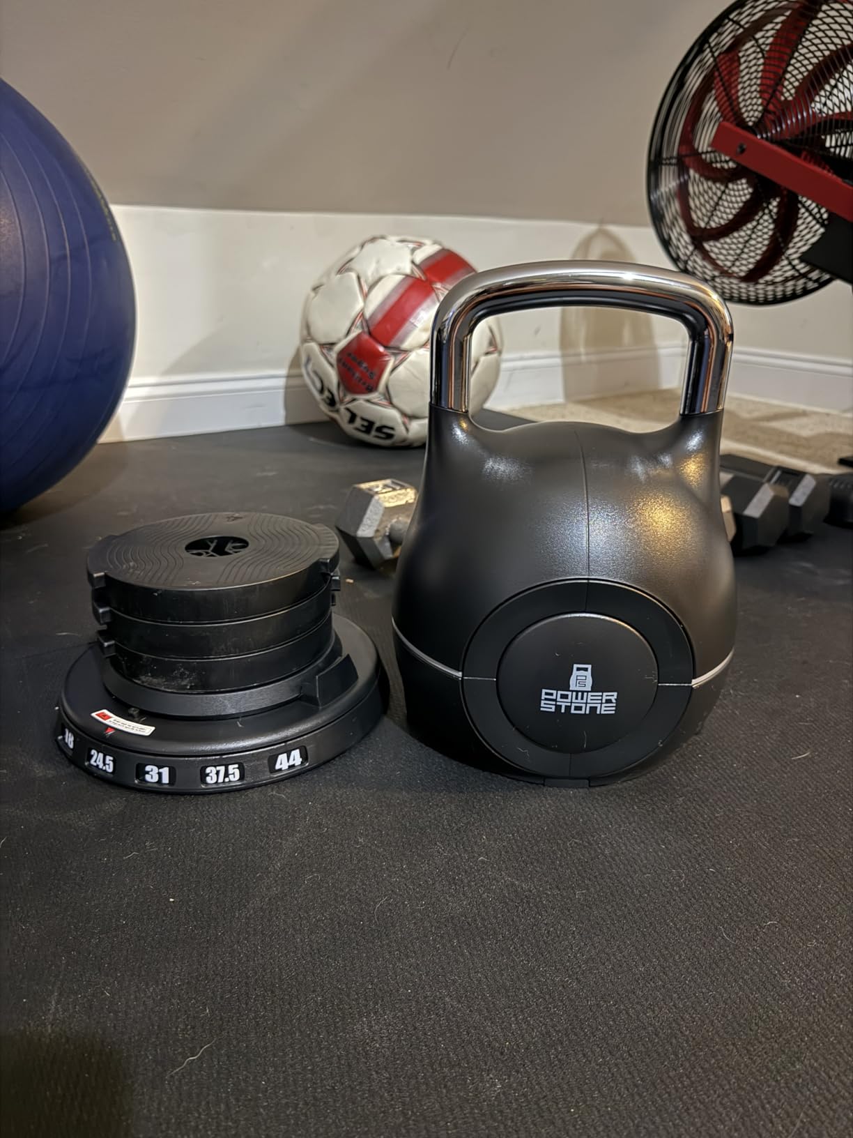 LifePro 7-in-1 Adjustable Kettlebell - PowerStone, Die-Cast Aluminum & Steel, Space-Saving Set with Handle-Twist Adjustment customer photo 1