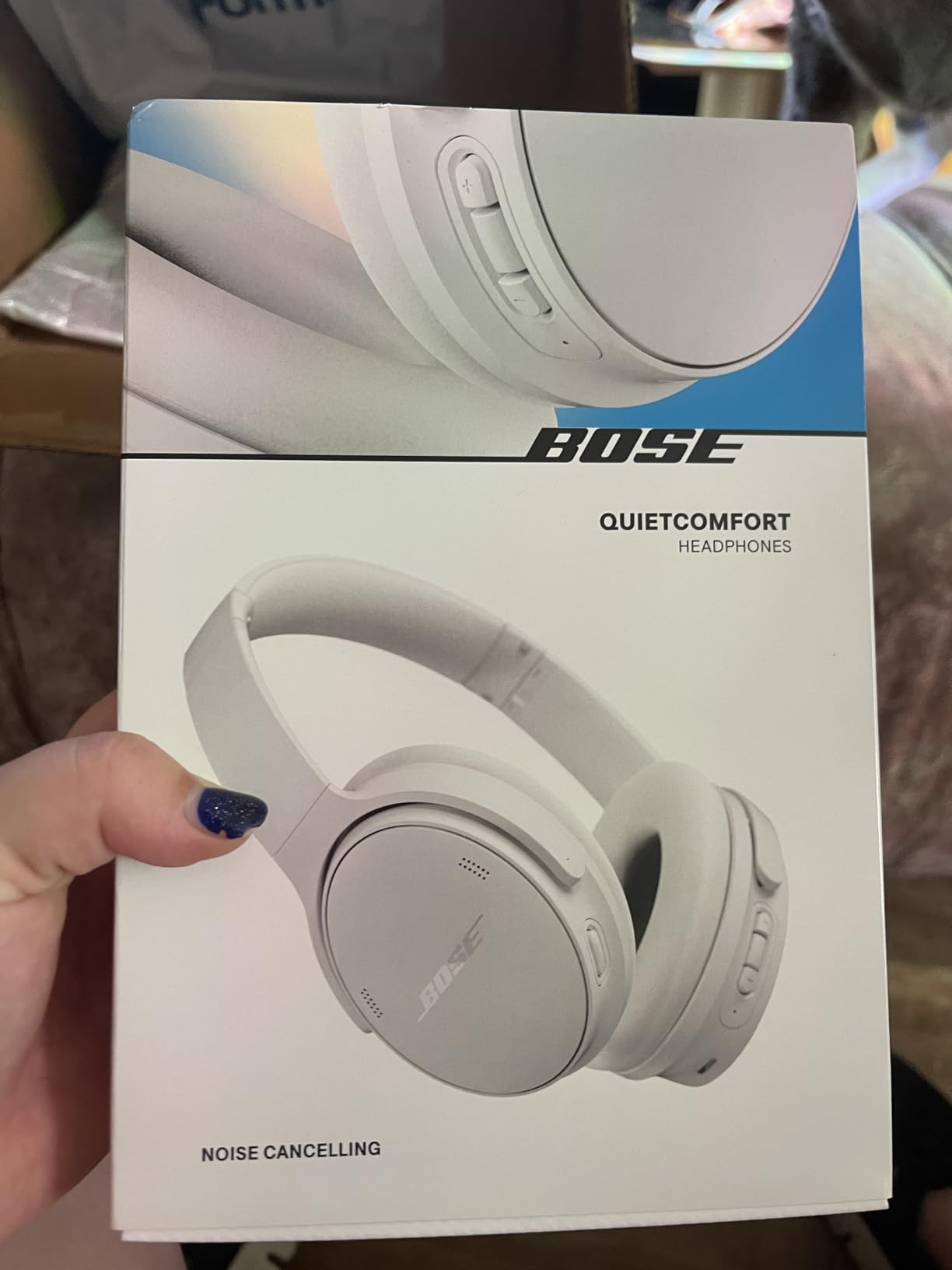 Bose QuietComfort Headphones - Wireless Bluetooth Headphones, Active Over Ear Noise Cancelling and Mic, USB-C Charging, Deep Bass, Up to 24 Hours of Playtime customer photo 2