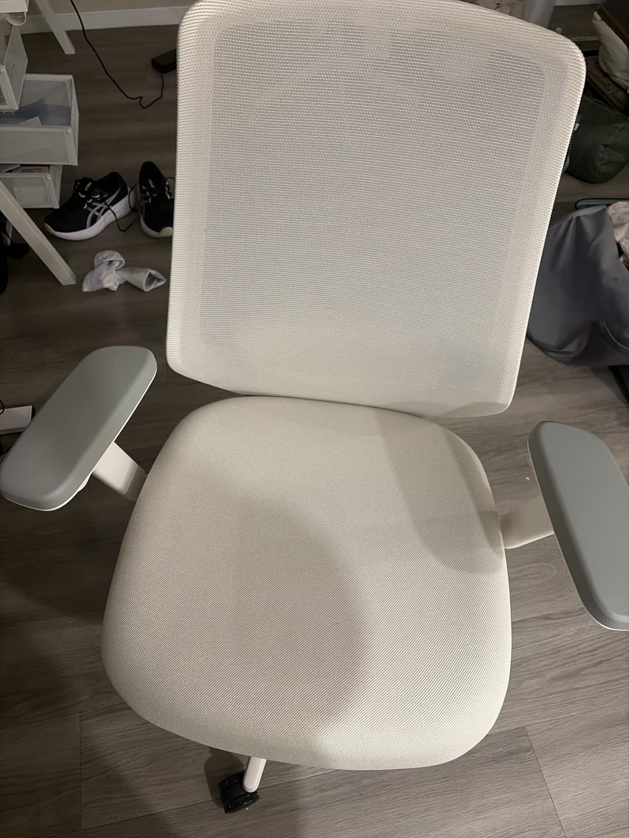 Branch Ergonomic Chair Pro - Mesh Office Chair with 14 Points of Adjustment - Height, Depth & Tilt Adjustable - 5D Armrests - Forward Tilt, Smooth Recline, and Lumbar Support customer photo 2
