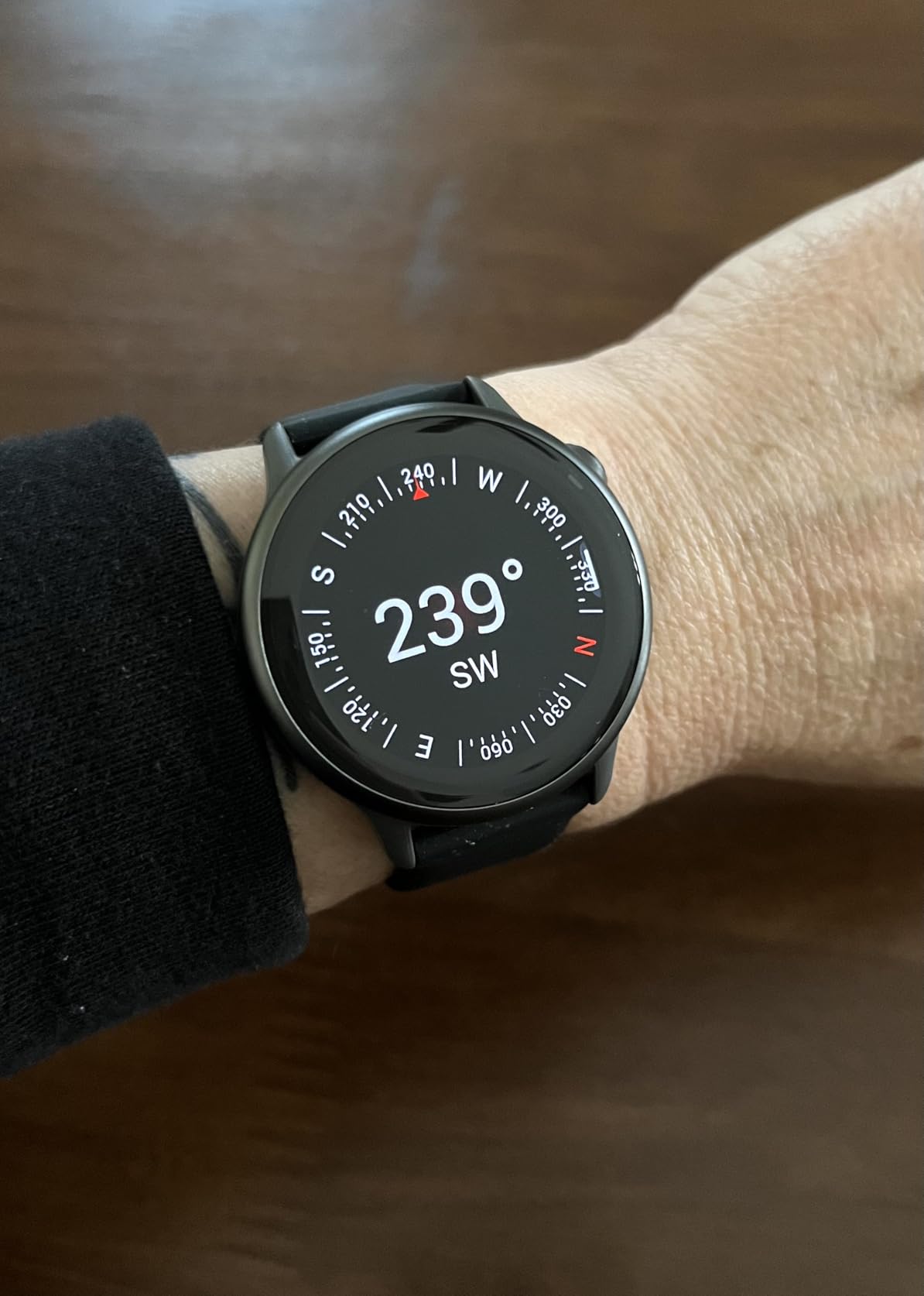Garmin vívoactive 6, Health and Fitness GPS Smartwatch, AMOLED Display, Up to 11 Days of Battery, Metallic Pink Dawn with Bone Band customer photo 1