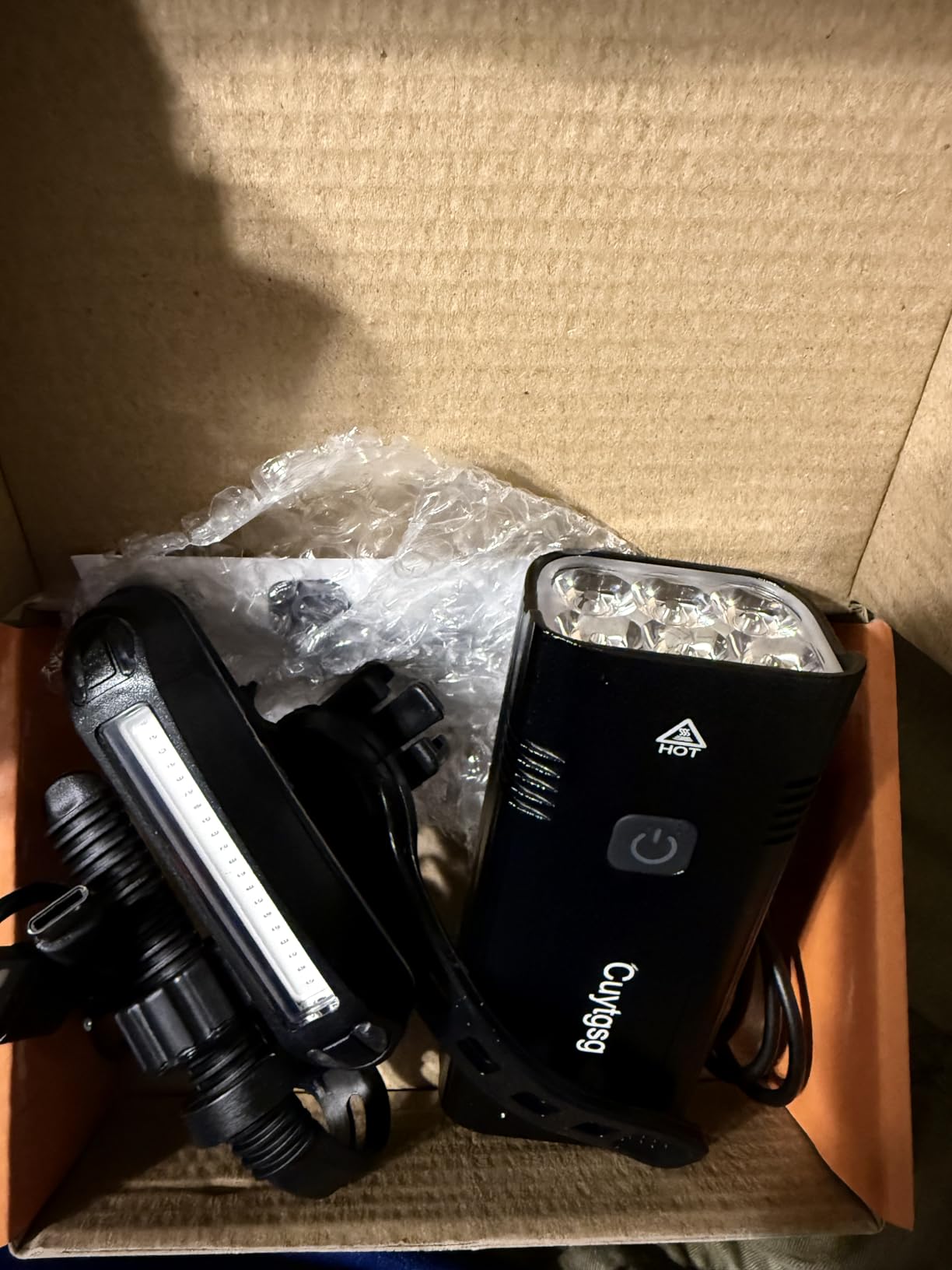 2026 Upgrade 6800Lumen Bike Light for Night Riding, Super Bright 6 LED Headlight, Aluminum 10 Mode Rechargeable Bicycle Light Front and Rear, 360°Rotatable Brackt, Waterproof, Runtime 72 hr, Road Shockproof customer photo 2