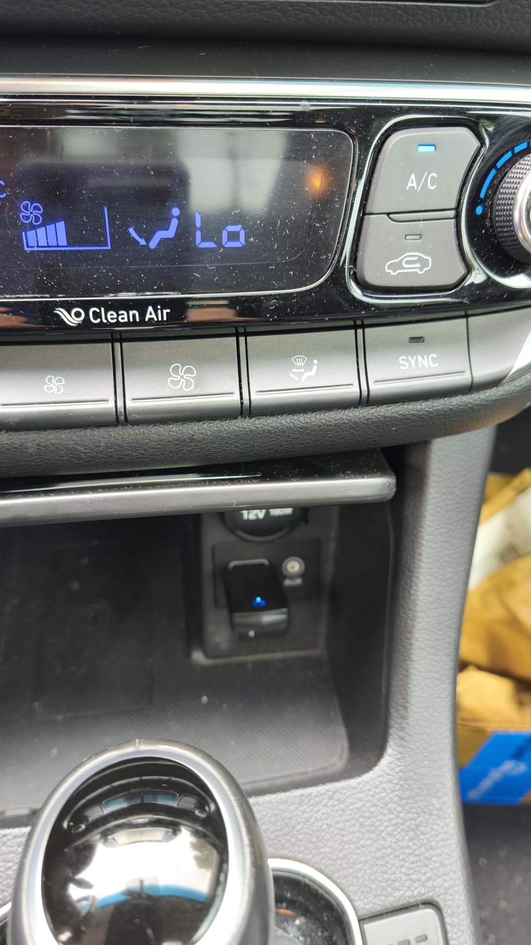 Wireless CarPlay Adapter- Android Auto Wireless Adapter, 5.8GHz Wi-Fi Plug & Play,Mini and Stable iOS 10+/Android 10+, Fast Auto-Connect for Cars 2016+ (1Pcs) customer photo 1