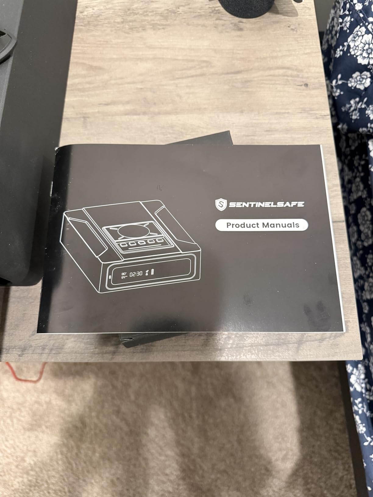 XDeer Biometric Gun Safe for Handgun with Wireless Charging, Quick Access Fingerprint Gun Safes, Bedside Pistol Case, 7/24 Digital Alarm Clock Small safe 1PCS customer photo 2