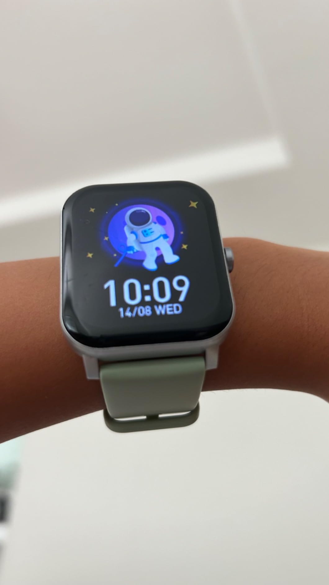 Smart Watch for Kids, 12 Puzzle Games HD Touch Screen Watches, Step Counter, Heart Rate and Sleep Monitor, Flashlight, 12/24 hr Educational Toys Birthday Gifts for Girls Ages 6-12 customer photo 1