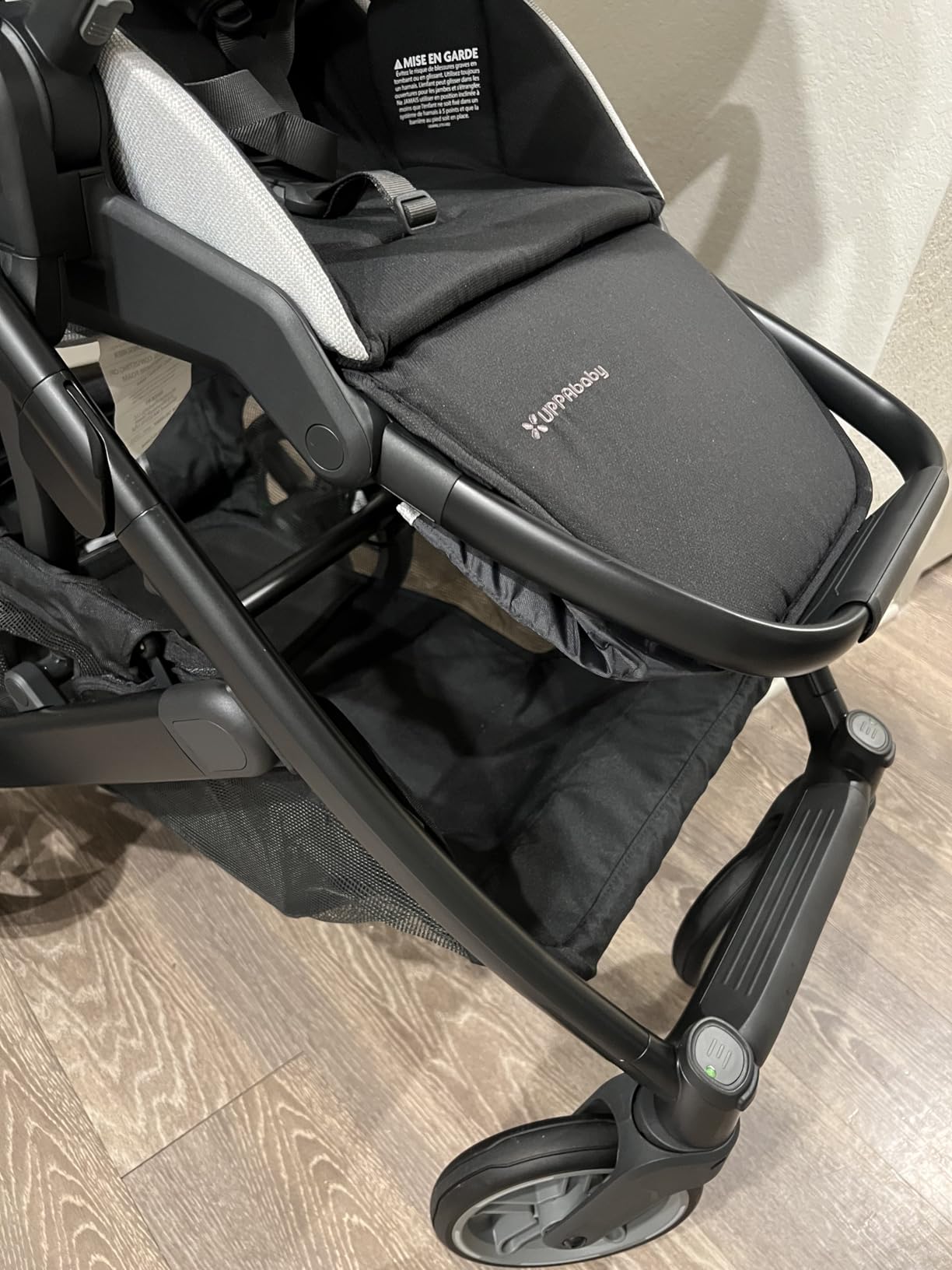 UPPAbaby Cruz V3 Stroller - from Birth + Car Seat Compatible - Full-Size, Reversible Seat - Infant Insert, Bug and Rain Shields Included - Ada - (Sandstone Mélange/Carbon Frame/Chestnut Leather) customer photo 1