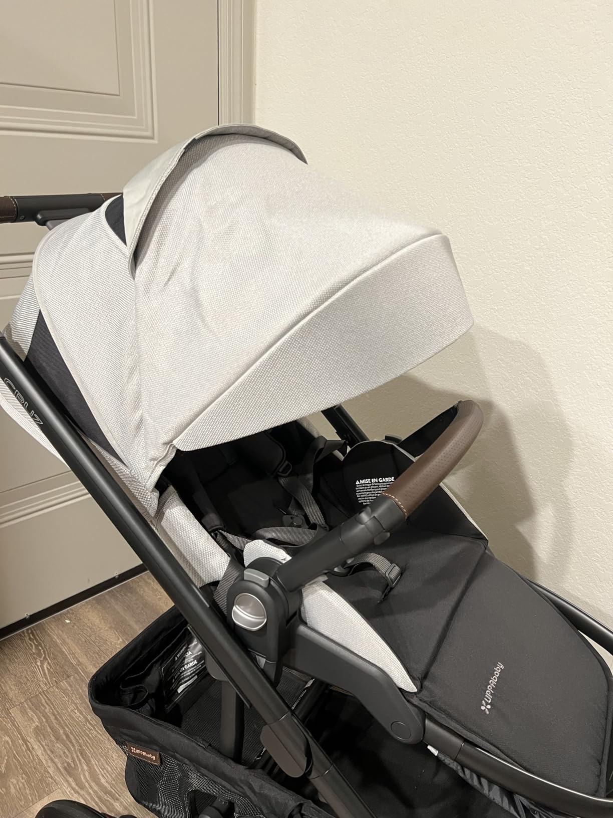UPPAbaby Cruz V3 Stroller - from Birth + Car Seat Compatible - Full-Size, Reversible Seat - Infant Insert, Bug and Rain Shields Included - Ada - (Sandstone Mélange/Carbon Frame/Chestnut Leather) customer photo 2