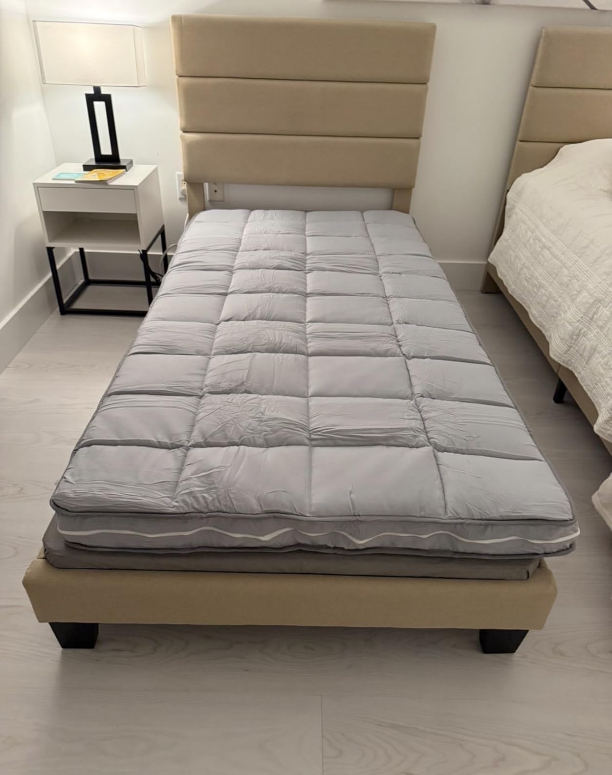 OLIXIS 3 Inch Queen Size Gel Infused Memory Foam Mattress Topper, a Soft Breathable Cooling Bed Pad, a Comfortable Bed Mattress Overlay for Bedroom, RV, Camper and Sleeper Sofa, CertiPUR-US Certified customer photo 2