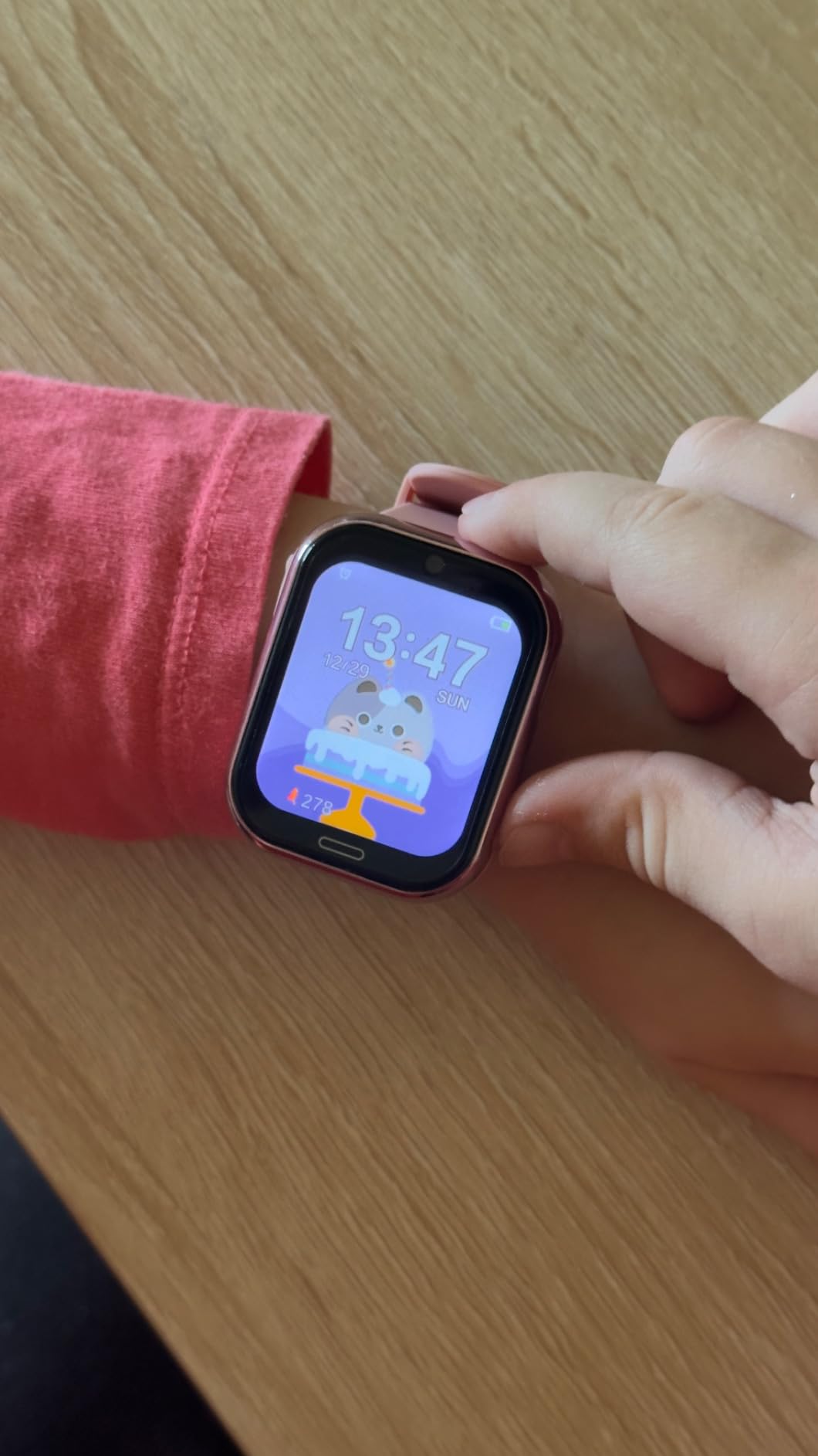 4G Kids Smart Watch GPS Tracker, Smartwatch for Kid with Video Calling, Voice Chat, Class Mode, SOS, Pedometer, Alarm, SIM Card HD Touch Screen Phone Watch Gift for 4-12 Girls Boys customer photo 1