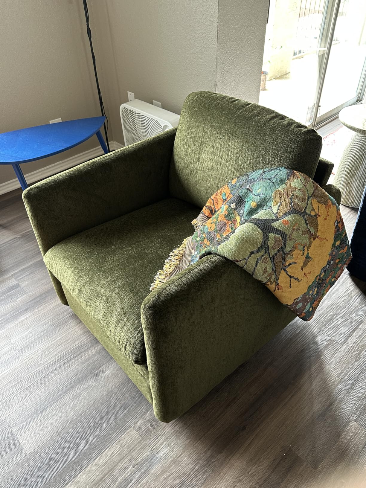 360° Swivel Accent Chair, Upholstered Armchair with Deep Seat, Sturdy Metal Base for Living Room, Nursery, Bedroom, Moss Green customer photo 2