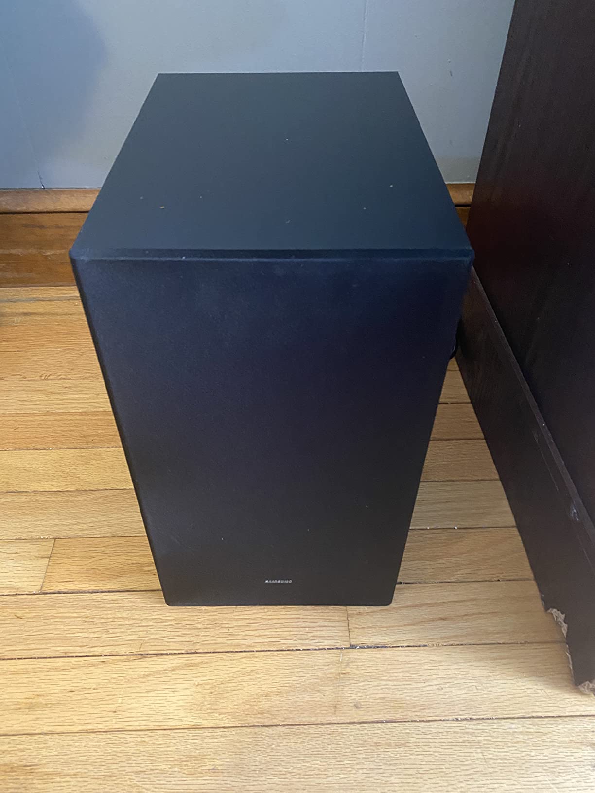 Samsung HW-B400F B-Series Soundbar, 2.0ch with Built-in Woofer, Voice Enhance & Night Mode, Surround Sound Expansion customer photo 2