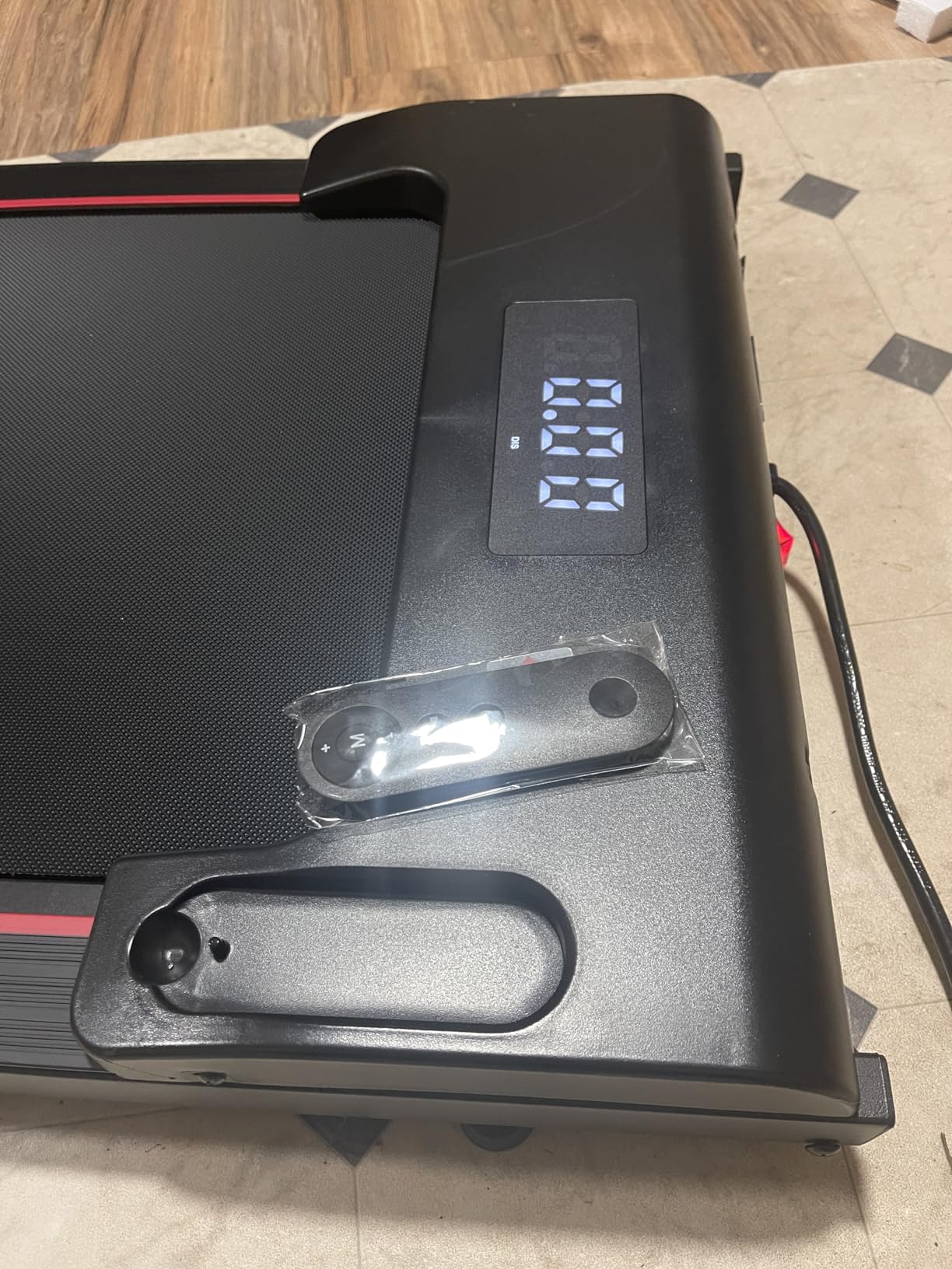 NeoSilent Walking Pad Under Desk Treadmill for Home & Office with BLDC Core and Extra-Large Belt, App Control, Portable and Compact for Small Space customer photo 2