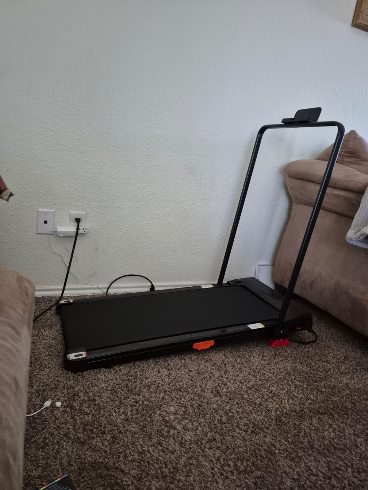 4-in-1 Walking Pad Treadmill with 15% Incline, Quiet Under Desk Treadmills for Home & Office customer photo 1