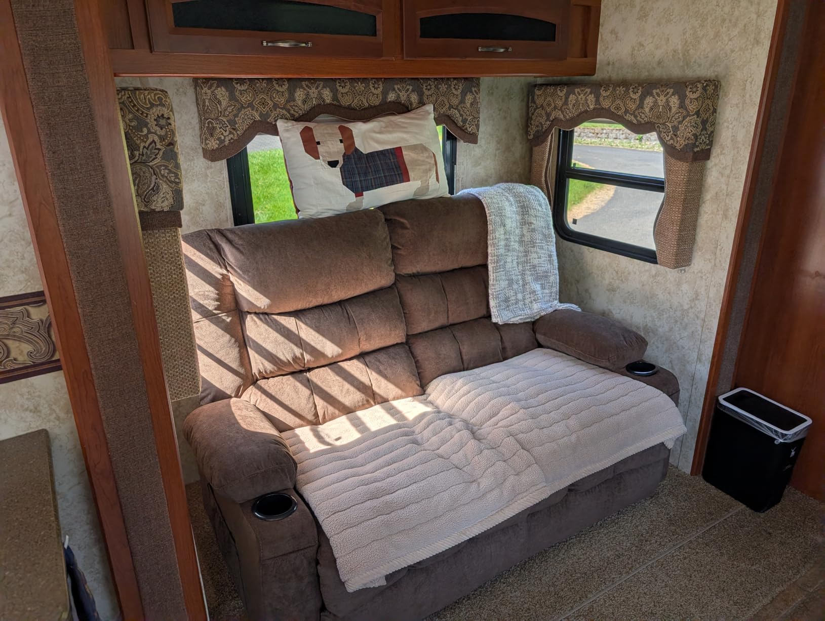 BOSMILLER Reclining Sofa with Cup Holders for Living Room 3 Seat Manual Sofa Recliner with Side Pocket customer photo 1