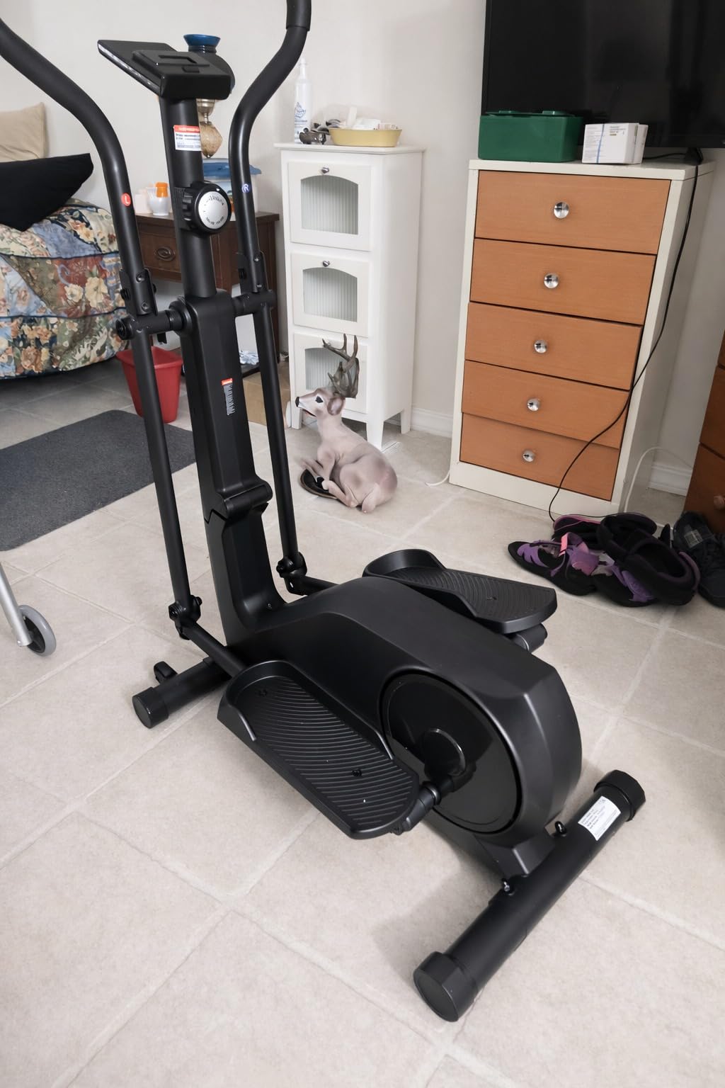 CURSOR Elliptical Exercise Machine, Elliptical Machine for Home with Hyper-Quiet Magnetic Driving System,8&16 Levels Resistance,Compact Elliptical with 12IN Stride,LCD Monitor,350LBS Weight Capacity customer photo 2