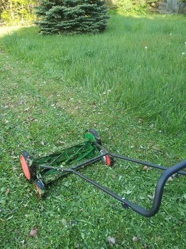Scotts Outdoor Power Tools 2000-20S 20-Inch 5-Blade Classic Push Reel Lawn Mower, Green customer photo 2