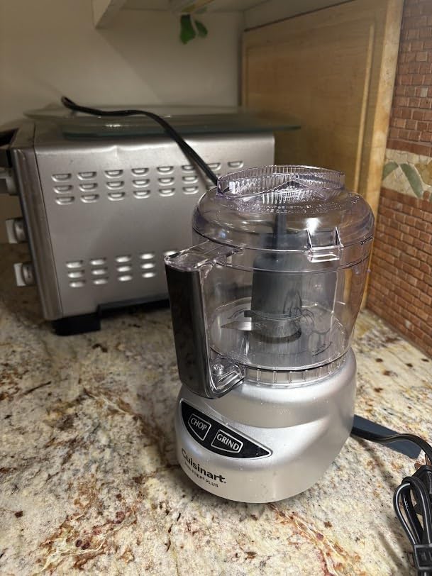 Cuisinart Mini-Prep Plus Food Processor, 24-Ounce, DLC-2ABC, Brushed Chrome/Nickel customer photo 1