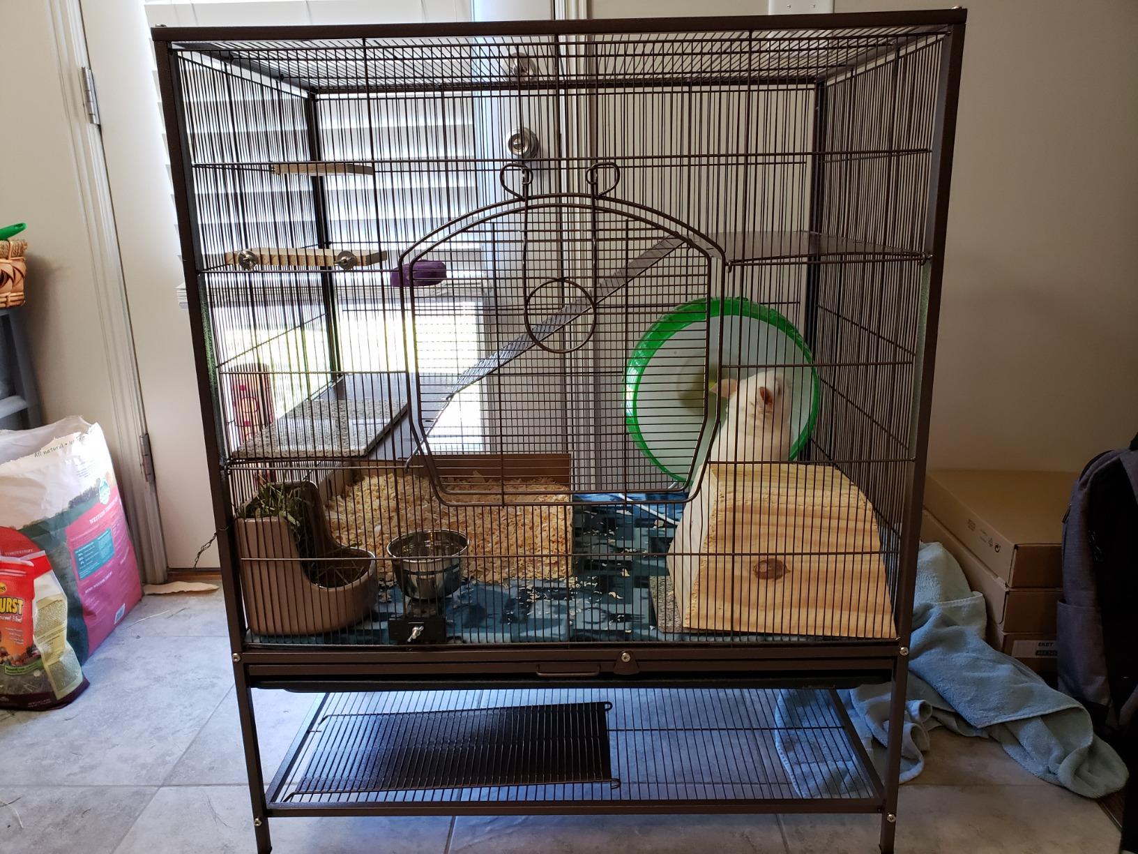 Prevue Pet Products Rolling Small Animal Cage - Ideal for Rats, Chinchillas, Ferrets, Guinea Pigs, Chew-Proof Critter House, Easy to Clean - Earthtone Dusted Rose Hammertone Finish customer photo 1